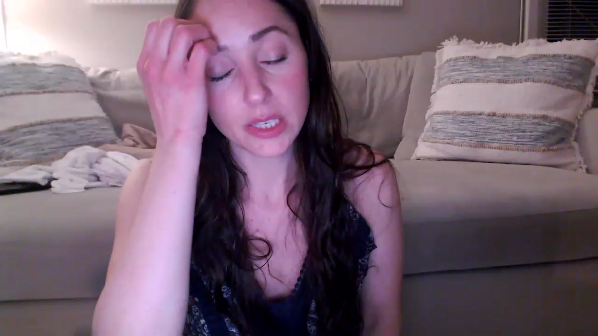 Gallery image thumbnail from Lust_4_Life's myfreecams stream on, 05/13/2023, 01:52 image 3 of 20