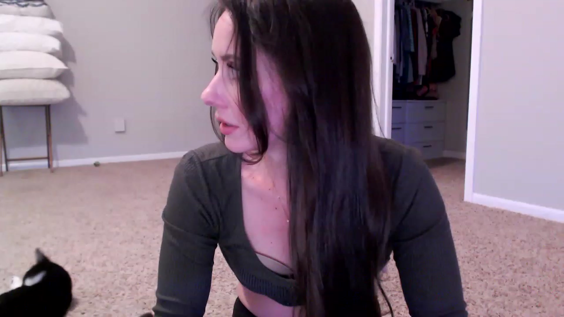 Gallery image thumbnail from Lust_4_Life's myfreecams stream on, 05/14/2023, 02:32 image 4 of 20