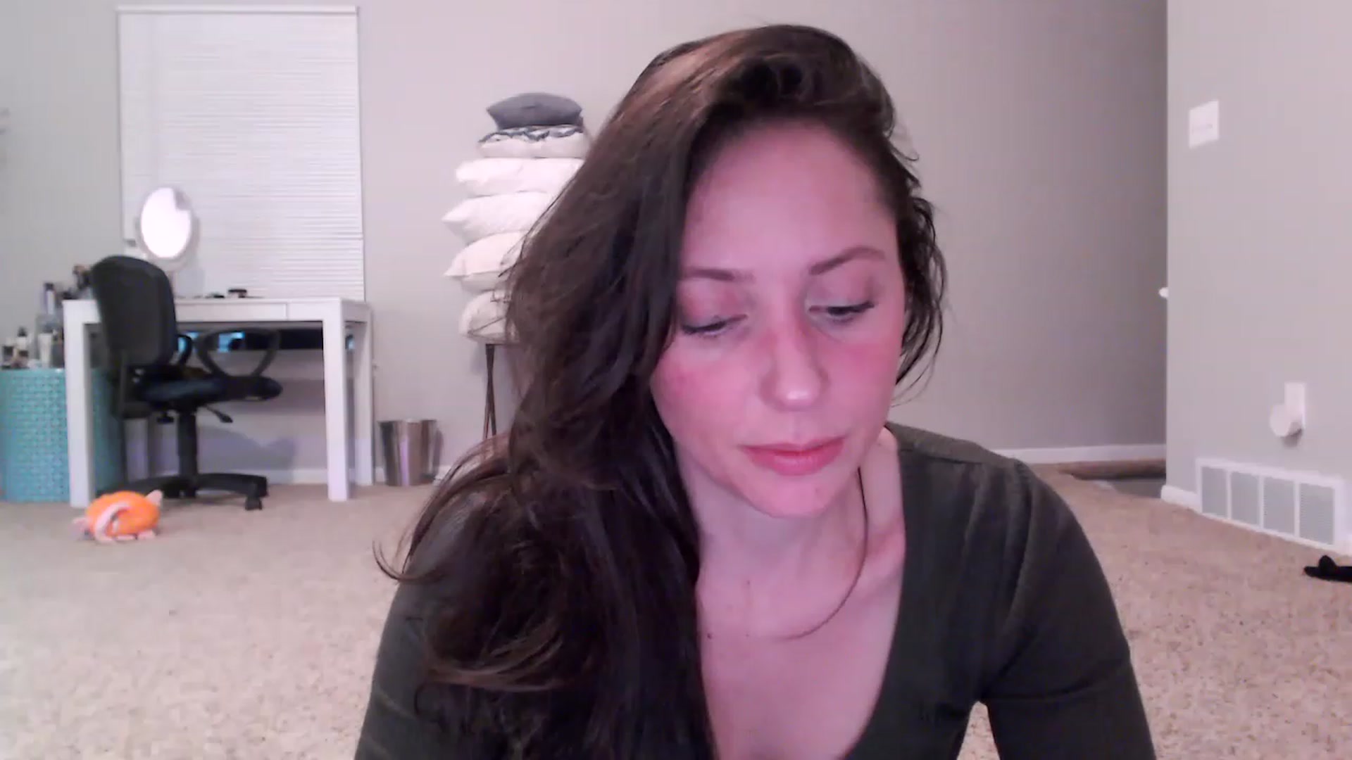Gallery image thumbnail from Lust_4_Life's myfreecams stream on, 05/14/2023, 02:32 image 12 of 20