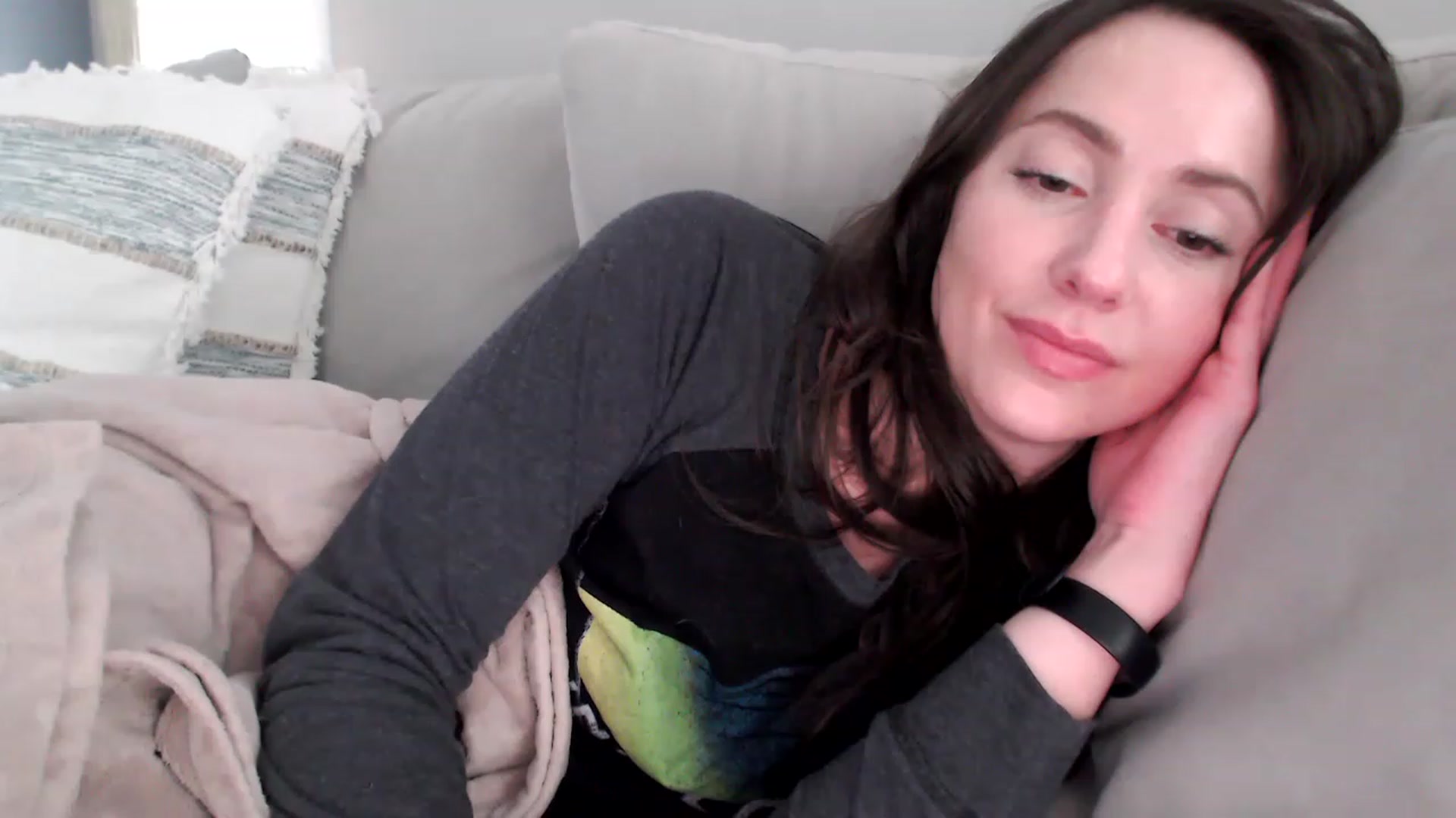 Gallery image thumbnail from Lust_4_Life's myfreecams stream on, 05/17/2023, 24:01 image 2 of 20