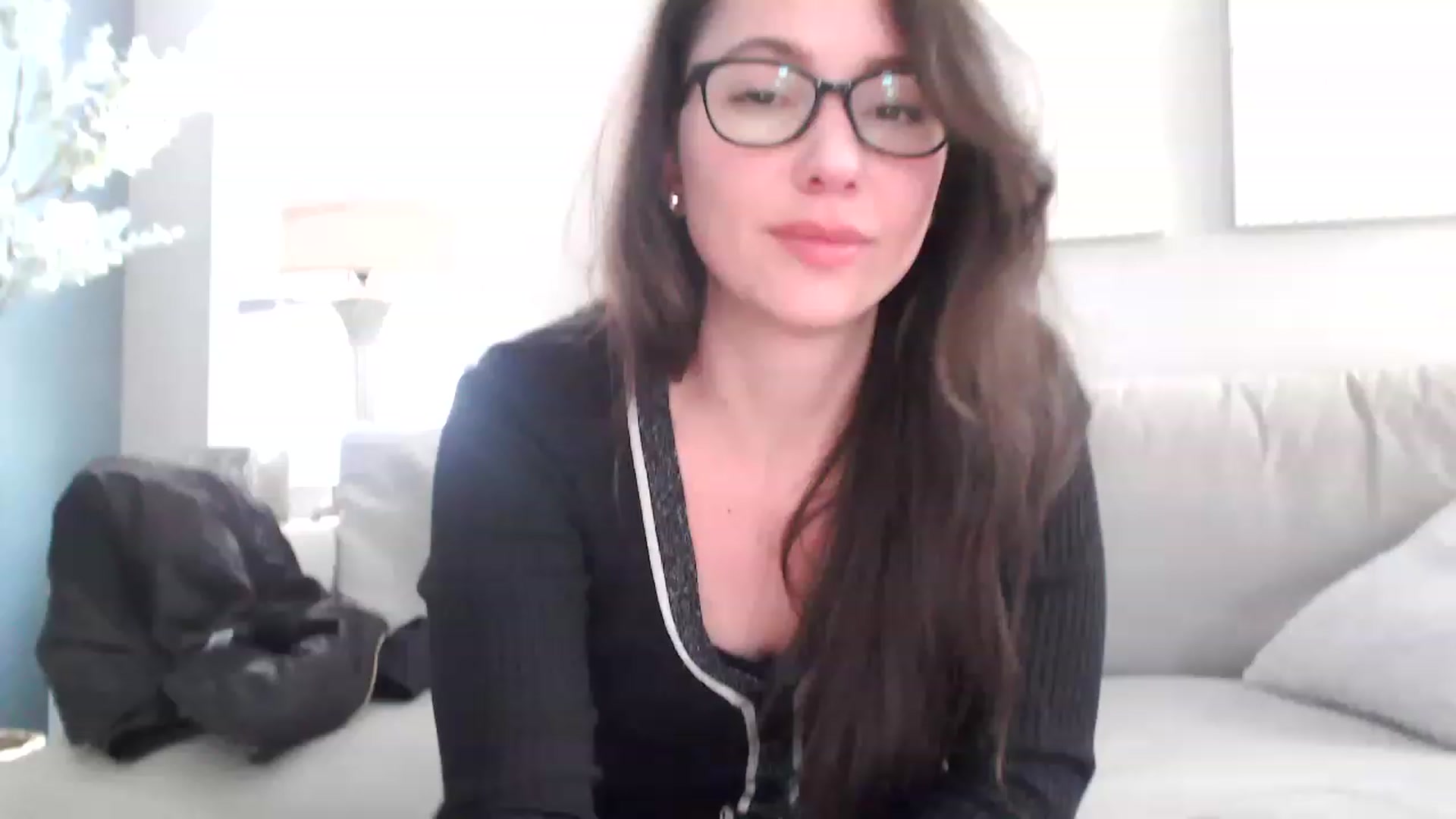 Gallery image thumbnail from Lust_4_Life's myfreecams stream on, 05/17/2023, 22:50 image 13 of 20
