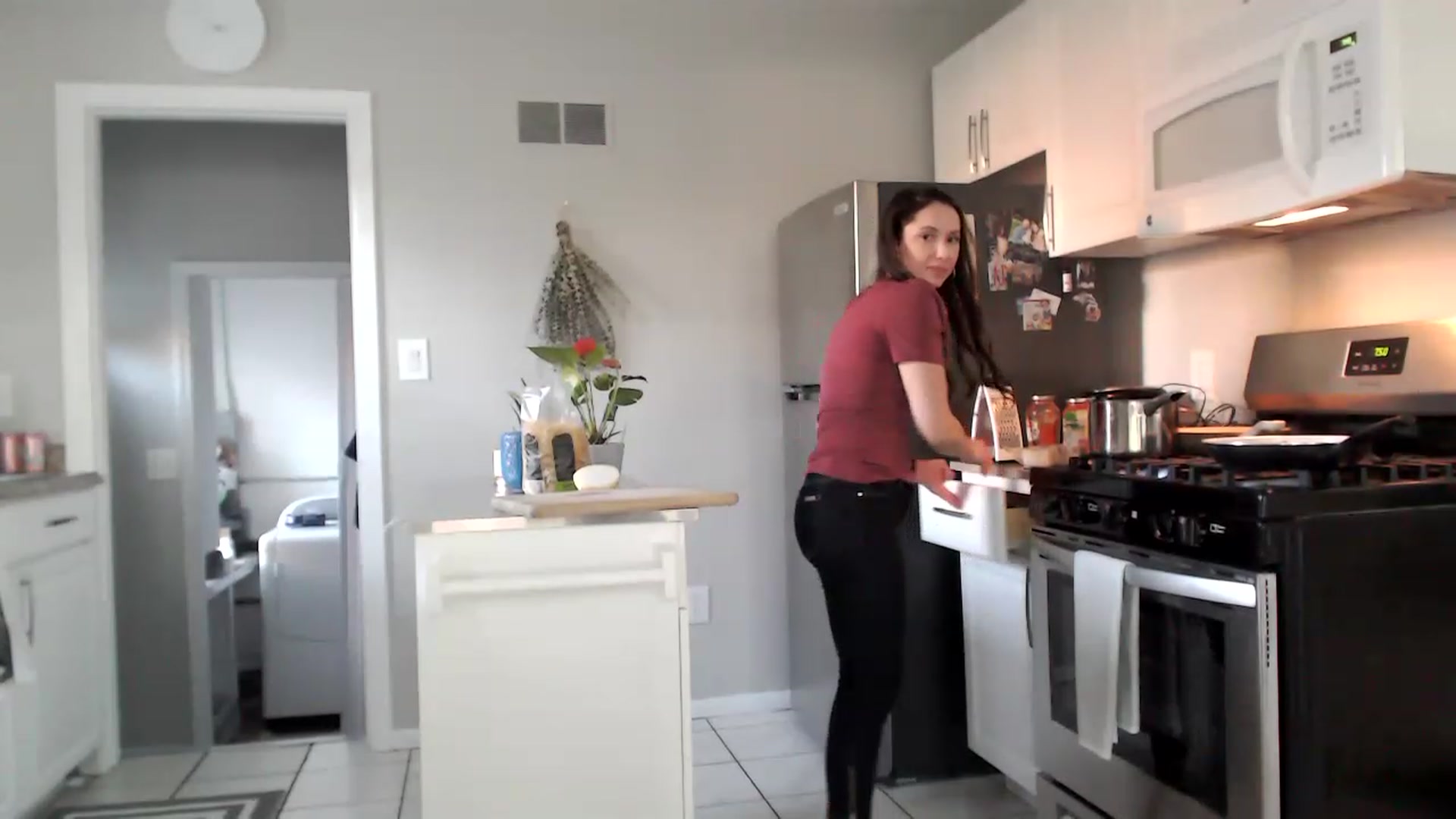 Gallery image thumbnail from Lust_4_Life's myfreecams stream on, 05/27/2023, 24:45 image 10 of 20