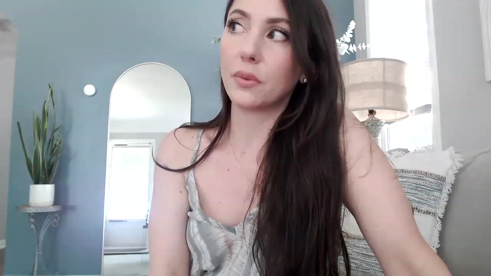 Gallery image thumbnail from Lust_4_Life's myfreecams stream on, 05/27/2023, 16:39 image 16 of 20