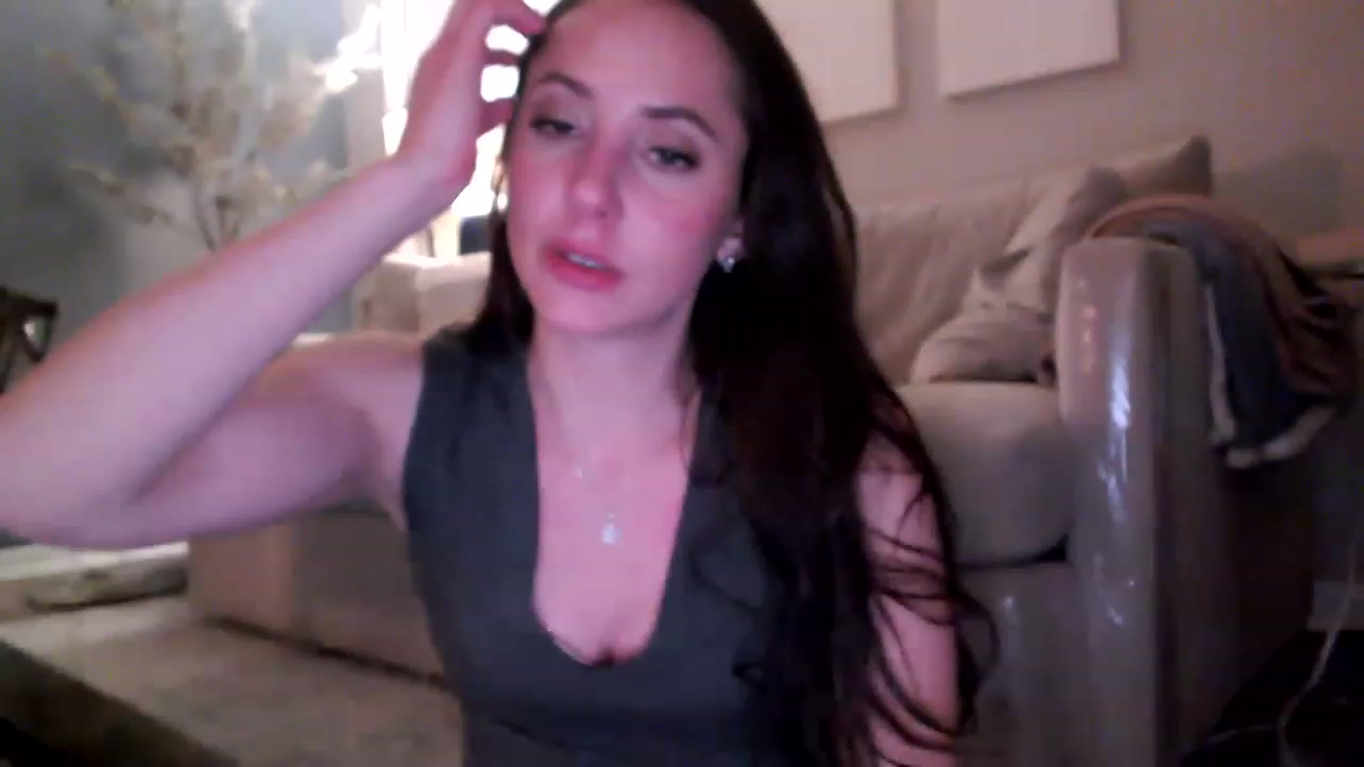 Gallery image thumbnail from Lust_4_Life's myfreecams stream on, 06/01/2023, 01:48 image 17 of 20