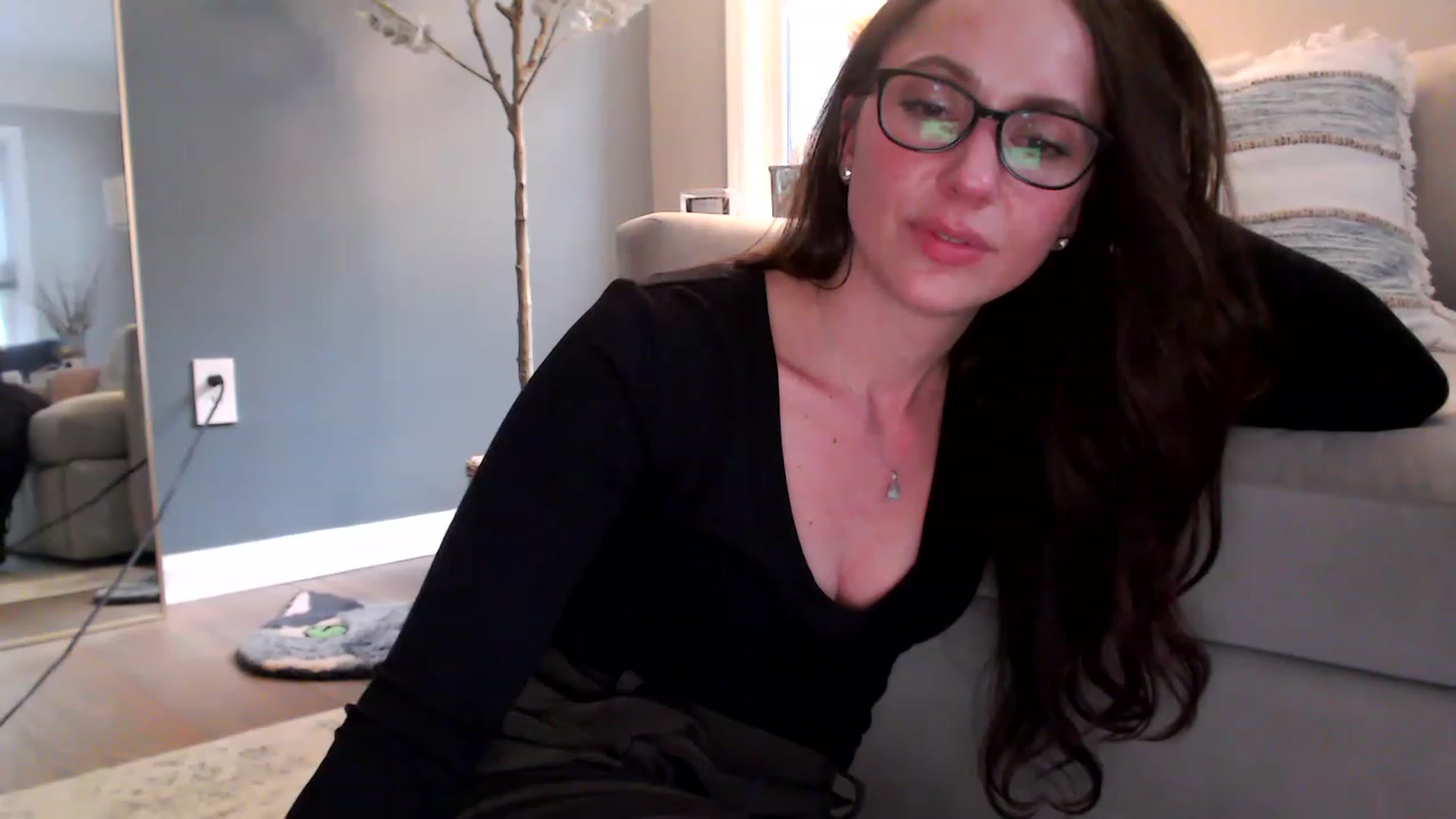 Gallery image thumbnail from Lust_4_Life's myfreecams stream on, 06/09/2023, 24:01 image 11 of 20
