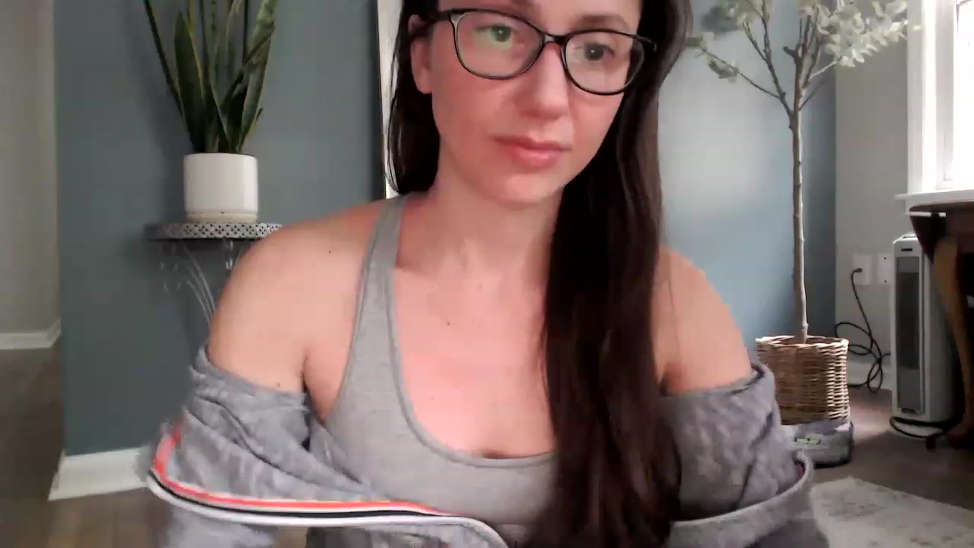 Gallery image thumbnail from Lust_4_Life's myfreecams stream on, 06/11/2023, 22:06 image 13 of 20
