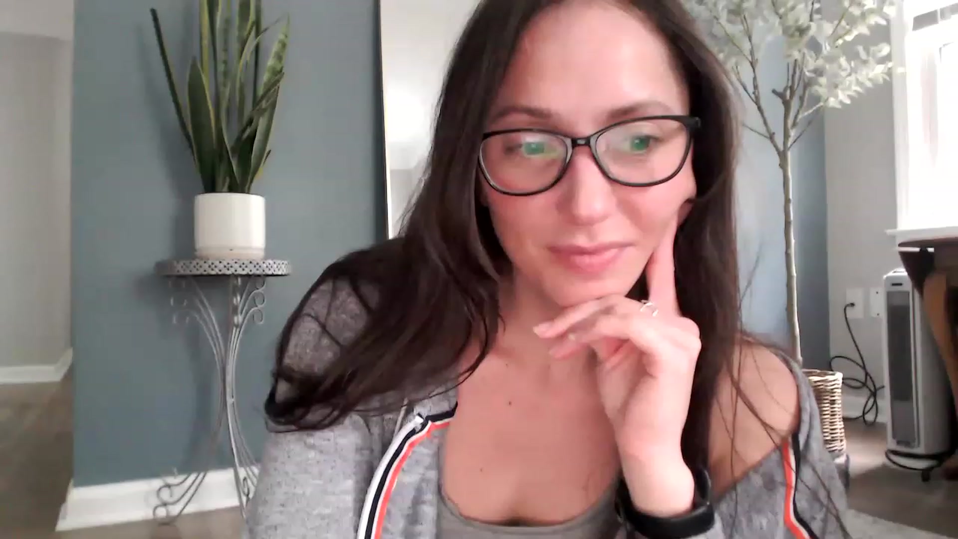 Gallery image thumbnail from Lust_4_Life's myfreecams stream on, 06/11/2023, 22:06 image 4 of 20