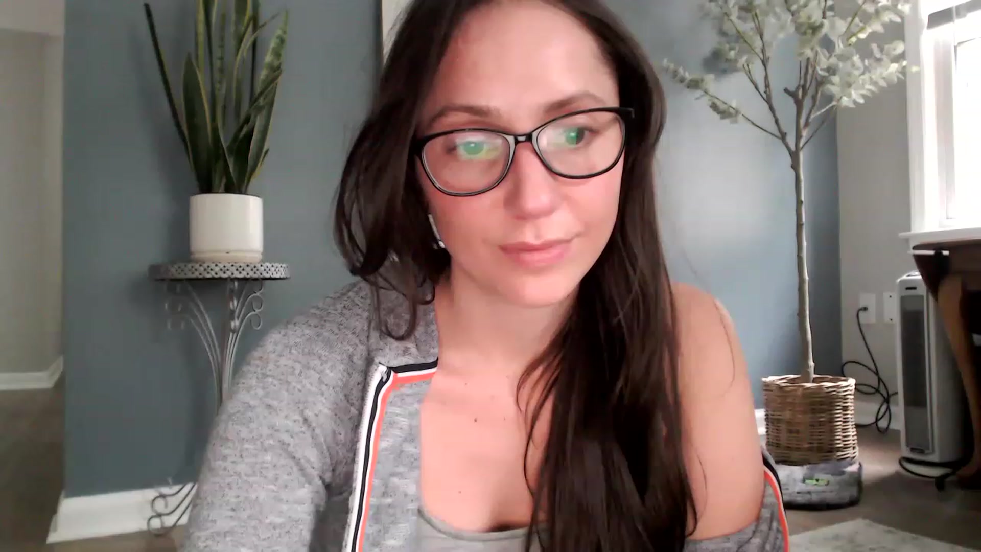 Gallery image thumbnail from Lust_4_Life's myfreecams stream on, 06/11/2023, 22:06 image 11 of 20