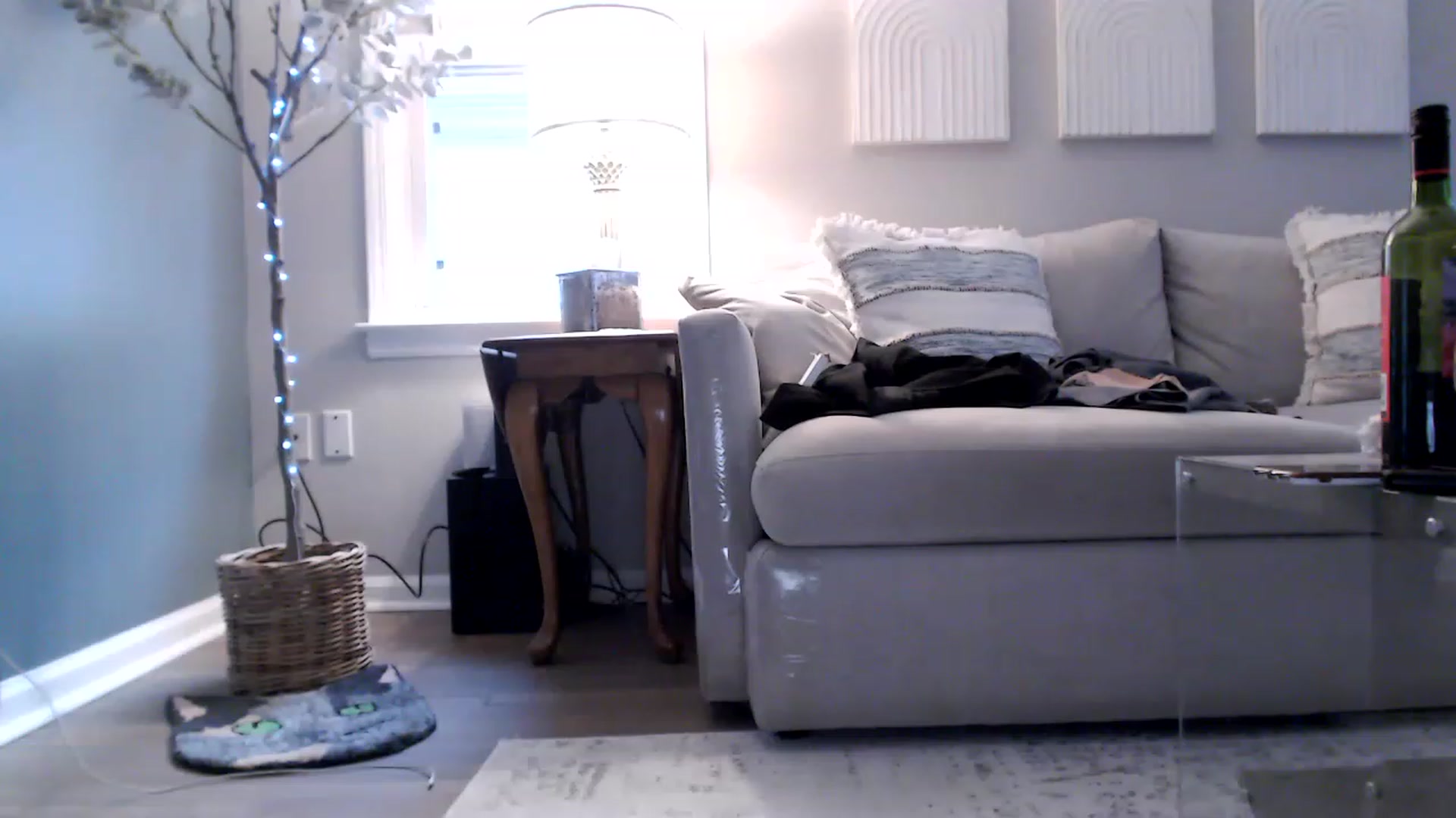 Gallery image thumbnail from Lust_4_Life's myfreecams stream on, 06/14/2023, 24:35 image 17 of 20