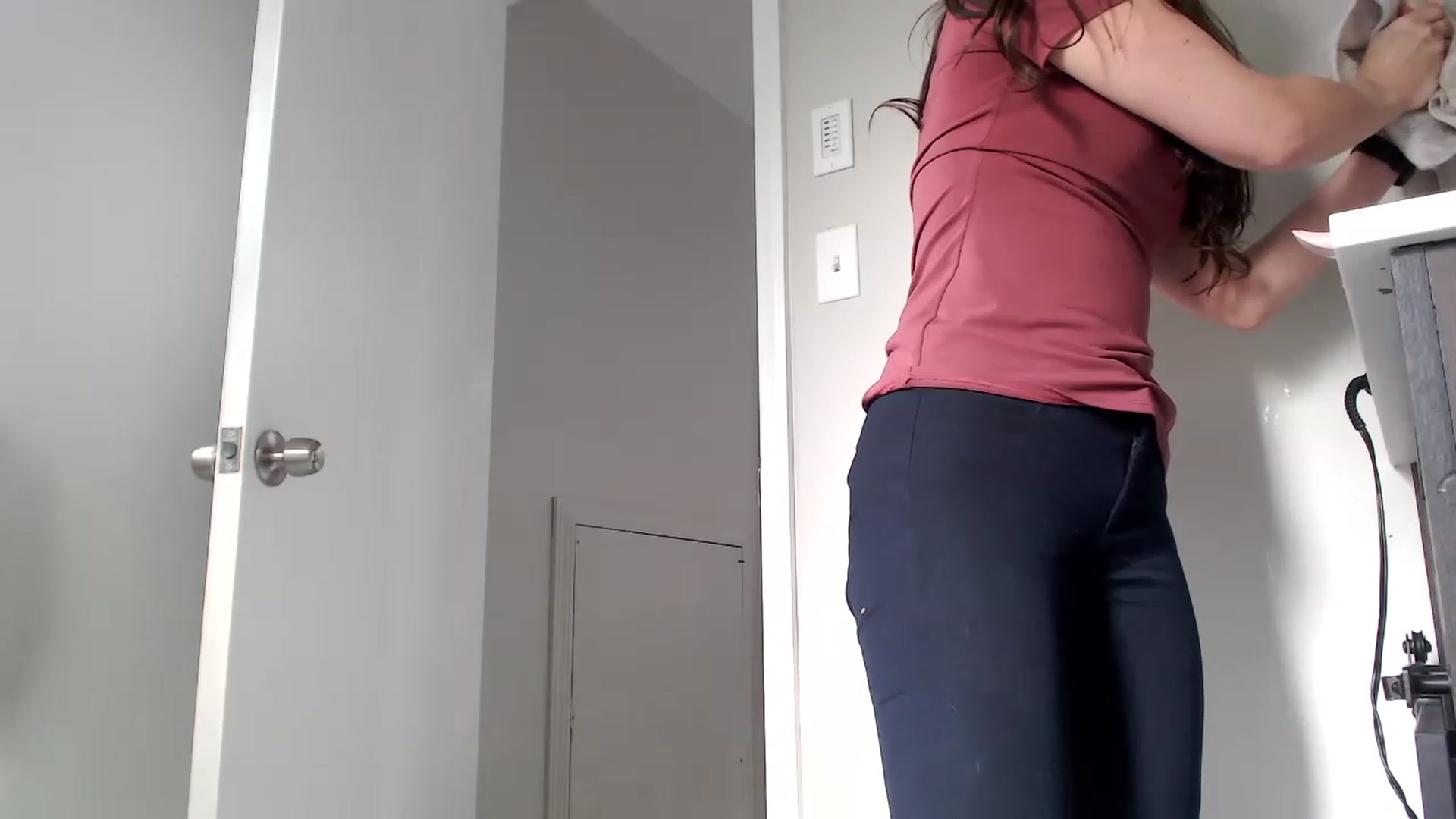 Gallery image thumbnail from Lust_4_Life's myfreecams stream on, 06/19/2023, 23:58 image 4 of 20