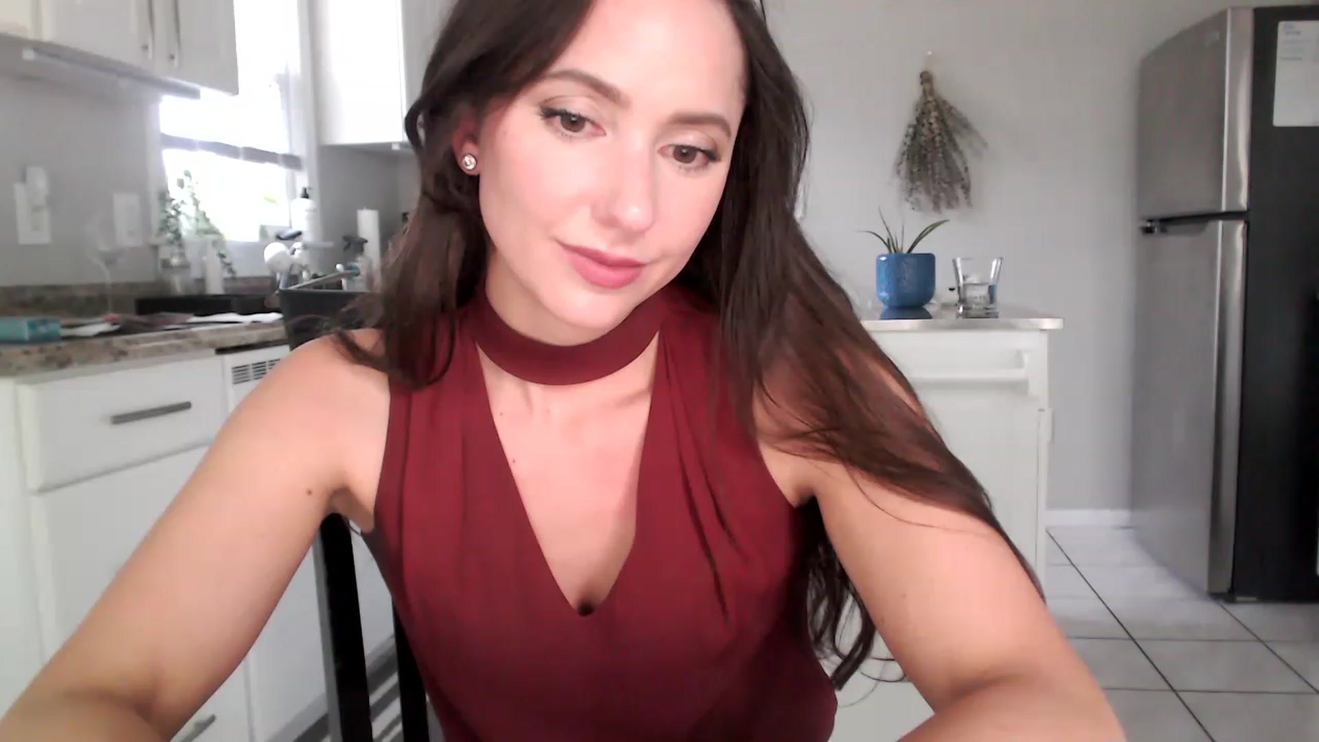 Gallery image thumbnail from Lust_4_Life's myfreecams stream on, 06/23/2023, 01:00 image 10 of 20