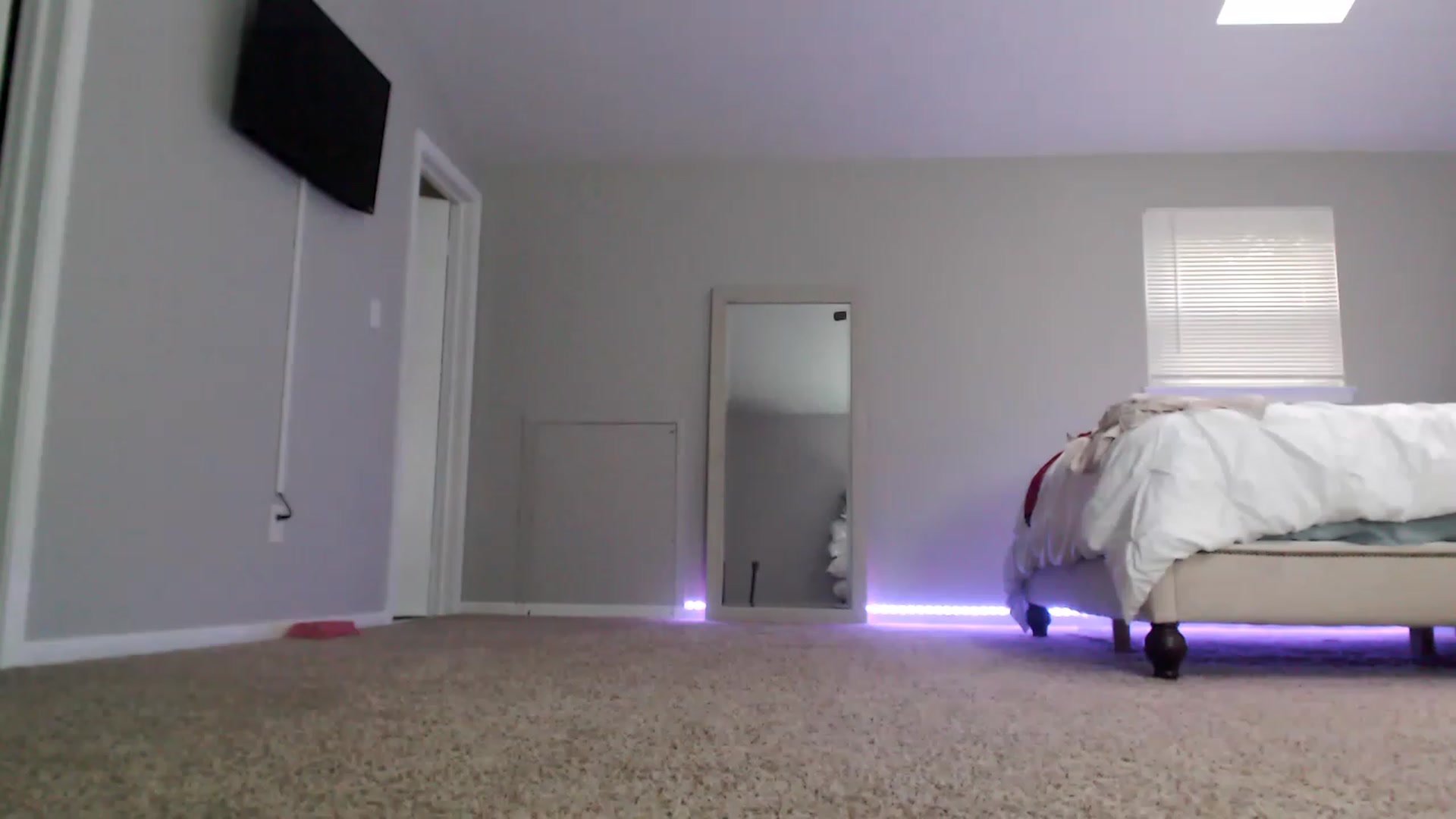 Gallery image thumbnail from Lust_4_Life's myfreecams stream on, 06/24/2023, 01:22 image 13 of 20