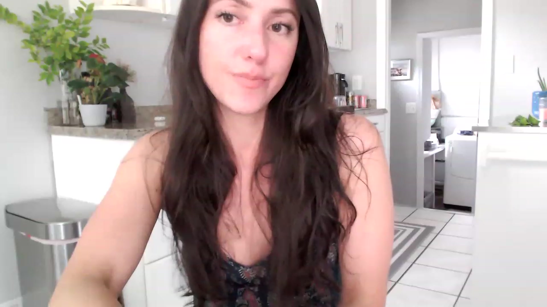 Gallery image thumbnail from Lust_4_Life's myfreecams stream on, 07/01/2023, 22:34 image 11 of 20