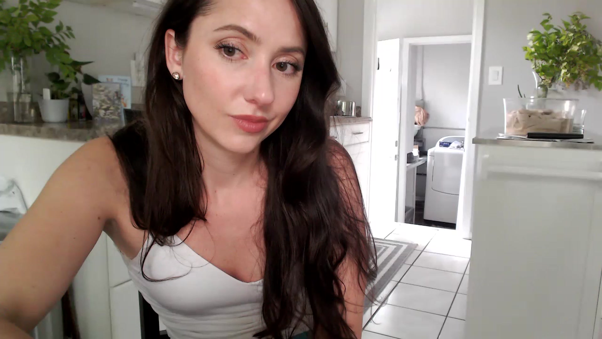 Gallery image thumbnail from Lust_4_Life's myfreecams stream on, 07/11/2023, 22:54 image 20 of 20