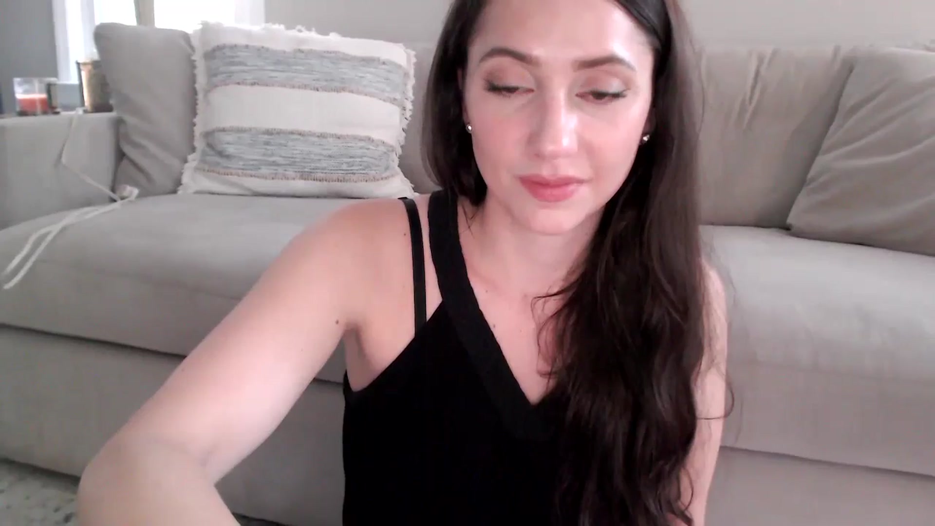 Gallery image thumbnail from Lust_4_Life's myfreecams stream on, 07/25/2023, 23:37 image 20 of 20