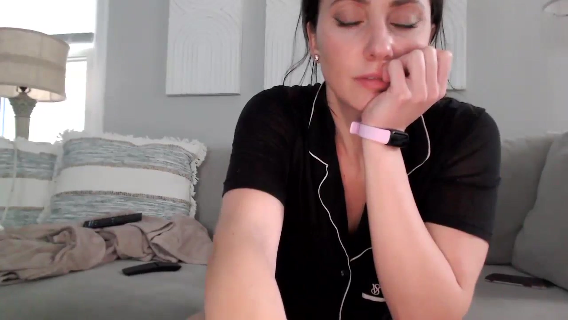 Gallery image thumbnail from Lust_4_Life's myfreecams stream on, 07/31/2023, 23:42 image 2 of 20