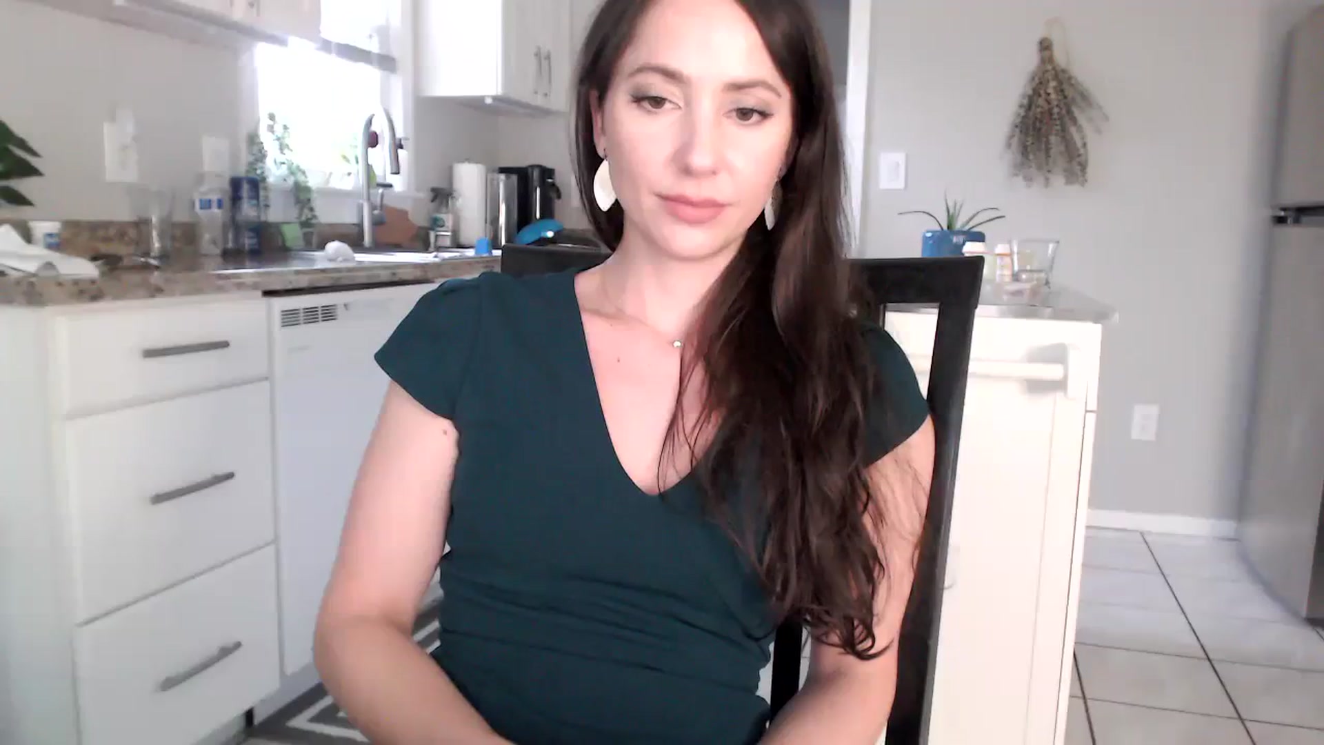 Gallery image thumbnail from Lust_4_Life's myfreecams stream on, 08/04/2023, 24:33 image 3 of 20
