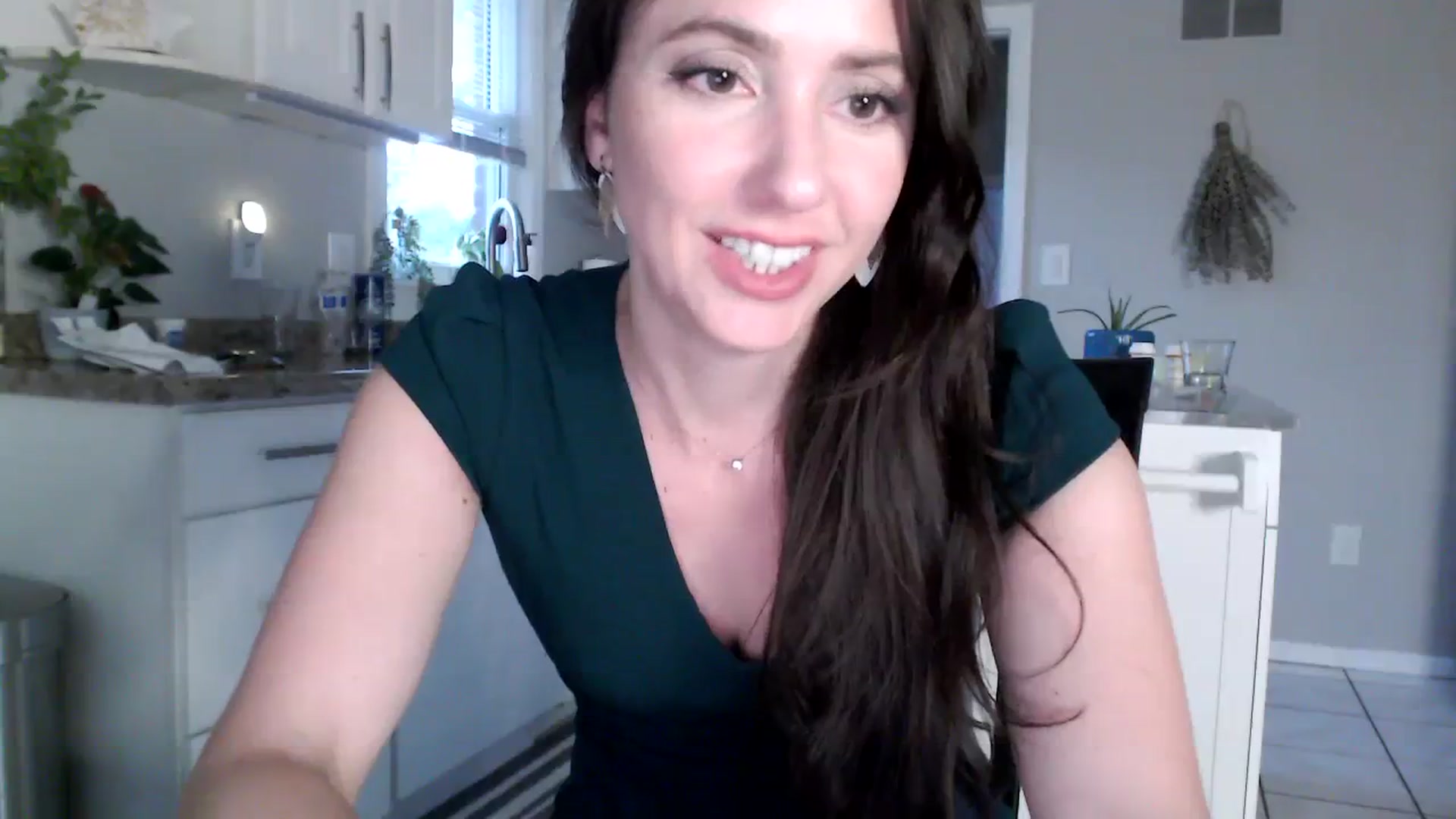 Gallery image thumbnail from Lust_4_Life's myfreecams stream on, 08/04/2023, 24:33 image 20 of 20