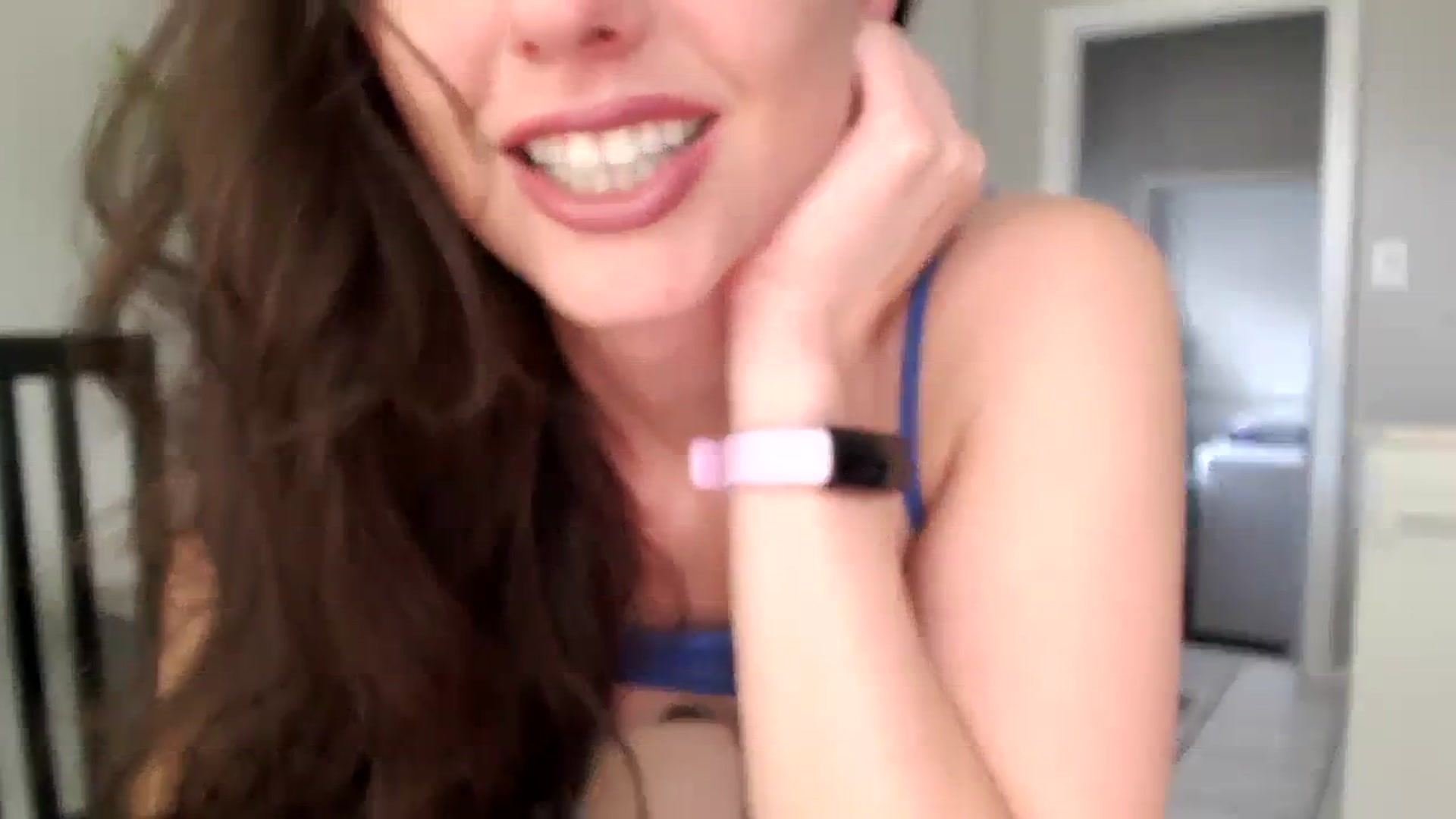 Gallery image thumbnail from Lust_4_Life's myfreecams stream on, 08/04/2023, 23:37 image 2 of 20