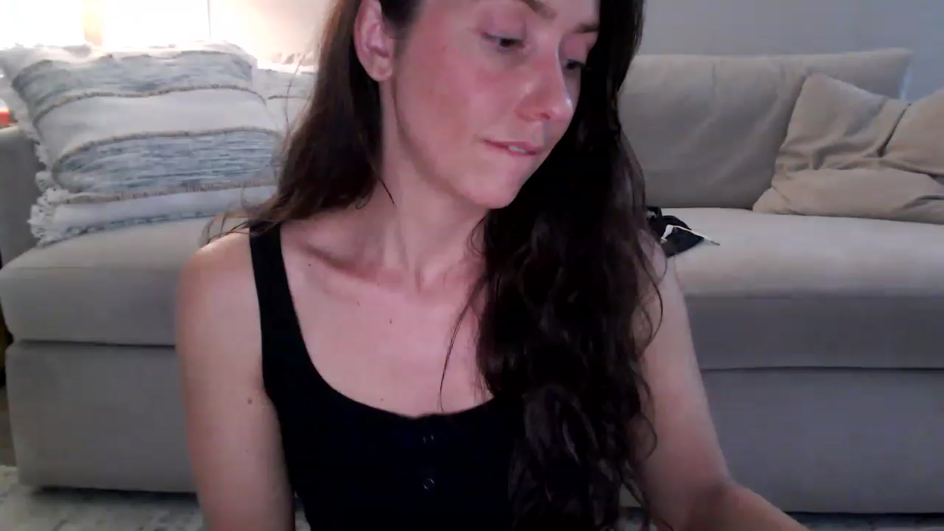 Gallery image thumbnail from Lust_4_Life's myfreecams stream on, 08/06/2023, 21:53 image 15 of 20