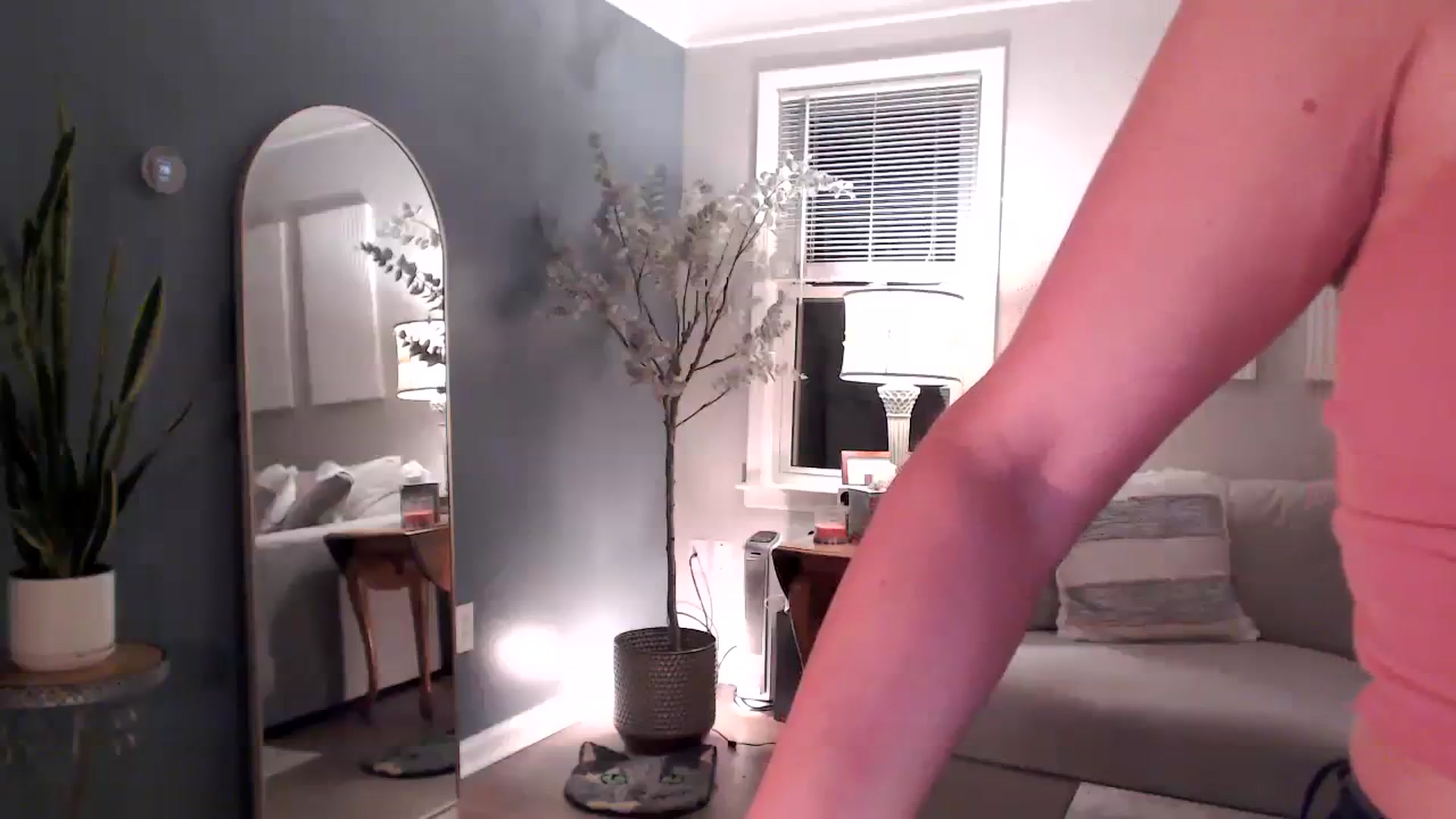 Gallery image thumbnail from Lust_4_Life's myfreecams stream on, 08/09/2023, 01:33 image 20 of 20