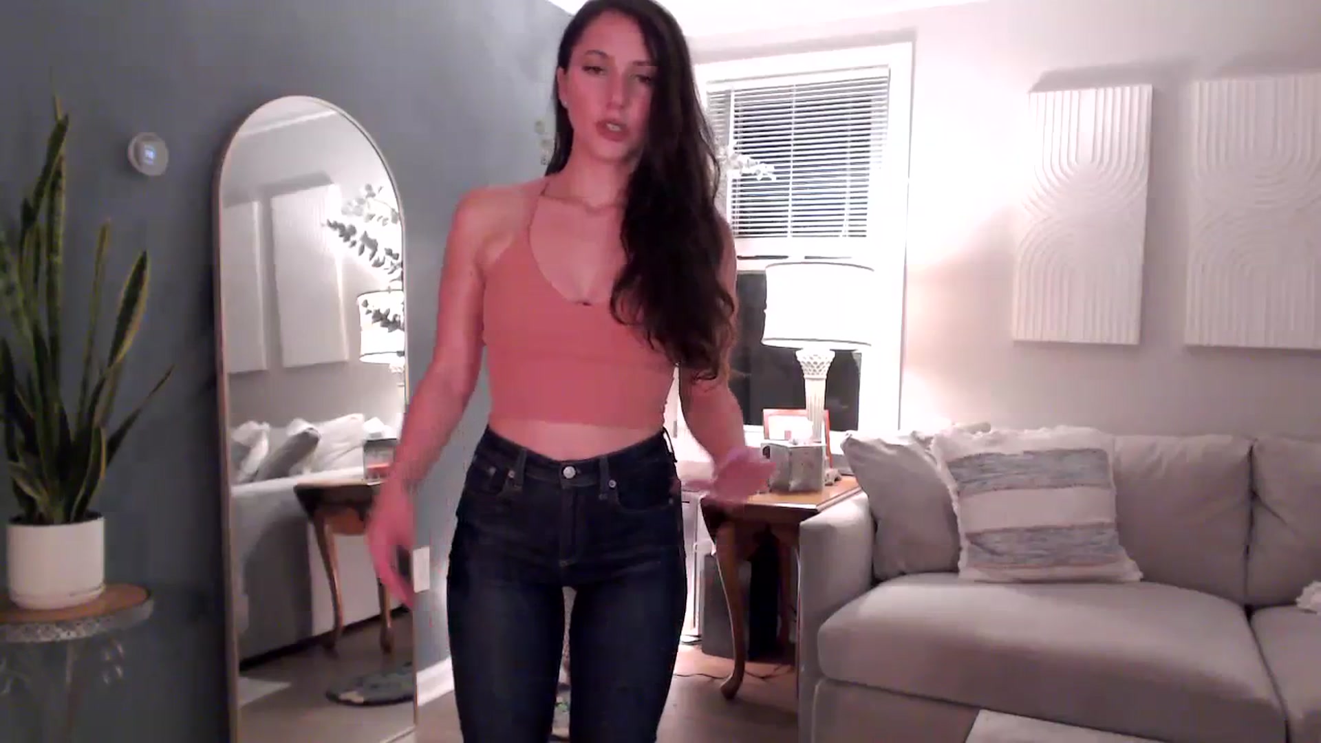 Gallery image thumbnail from Lust_4_Life's myfreecams stream on, 08/09/2023, 01:33 image 19 of 20