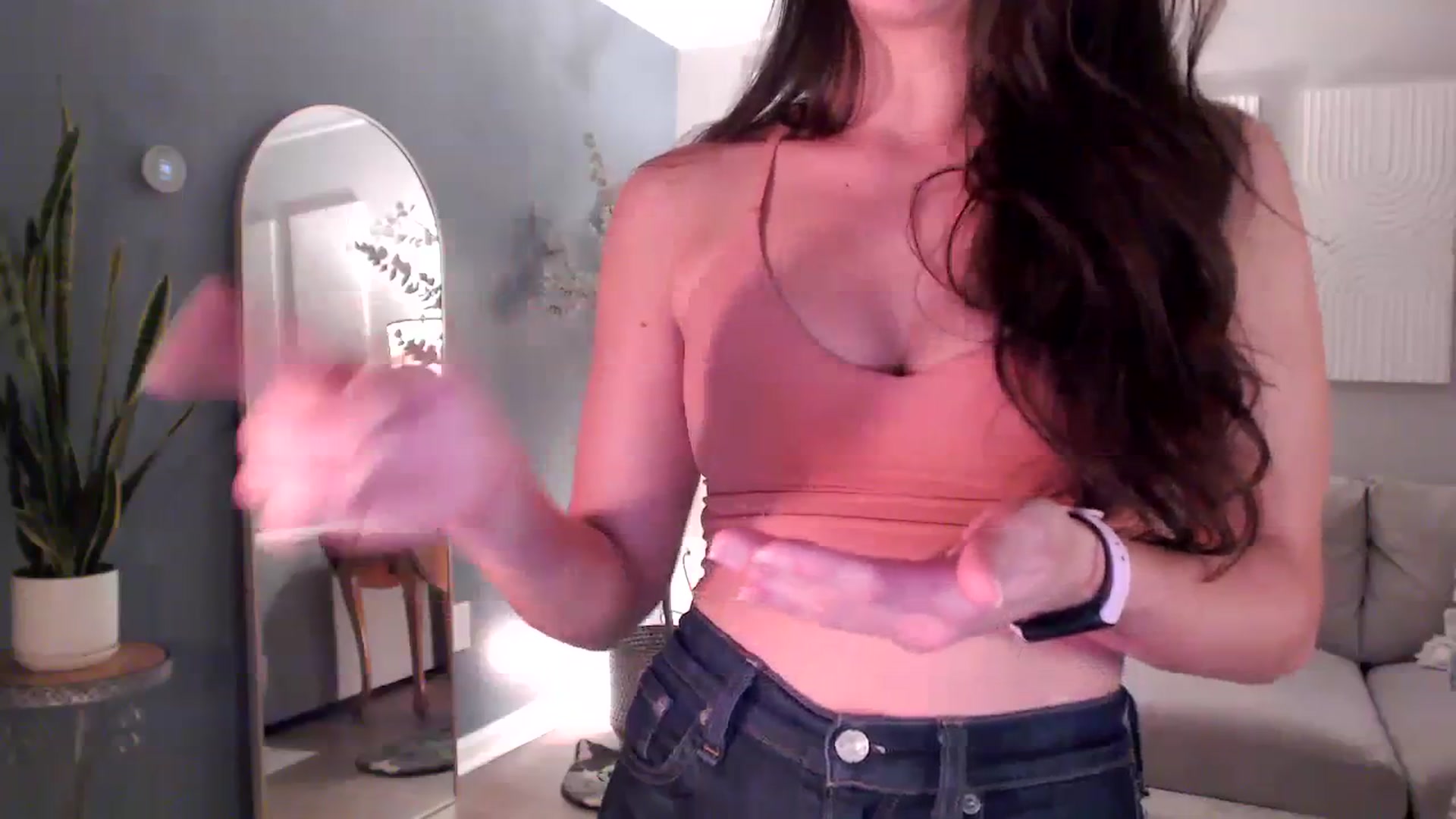 Gallery image thumbnail from Lust_4_Life's myfreecams stream on, 08/09/2023, 01:33 image 7 of 20