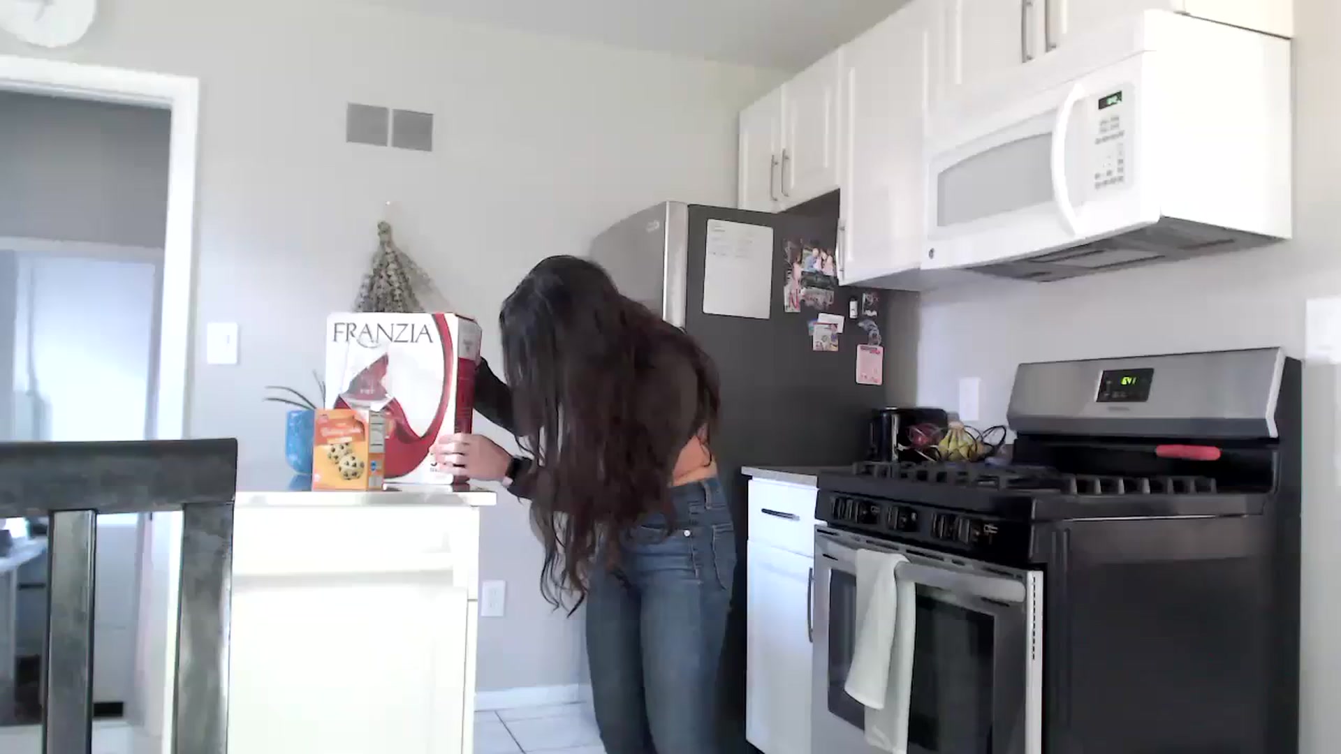 Gallery image thumbnail from Lust_4_Life's myfreecams stream on, 08/18/2023, 22:48 image 18 of 20