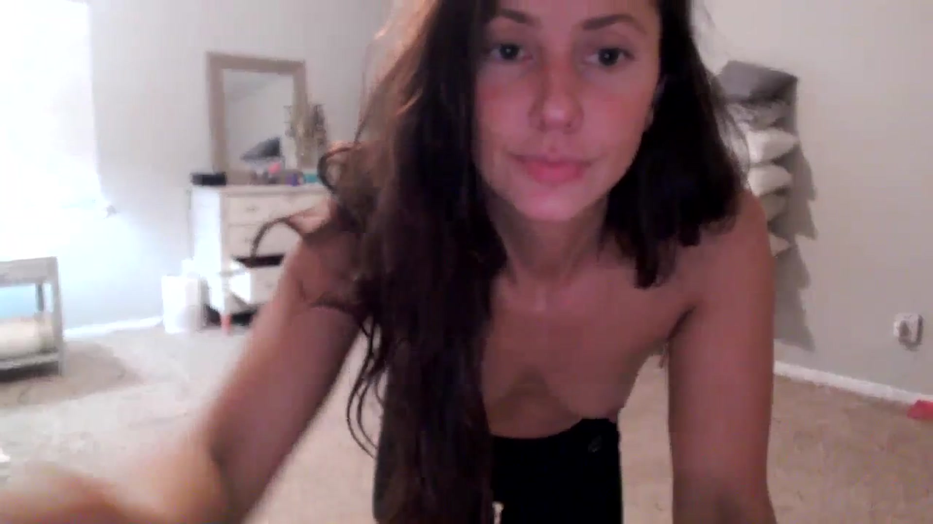 Gallery image thumbnail from Lust_4_Life's myfreecams stream on, 09/02/2023, 02:07 image 10 of 20