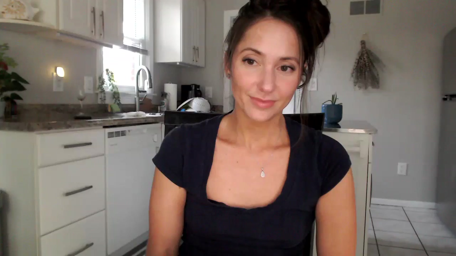 Gallery image thumbnail from Lust_4_Life's myfreecams stream on, 09/06/2023, 23:31 image 8 of 20