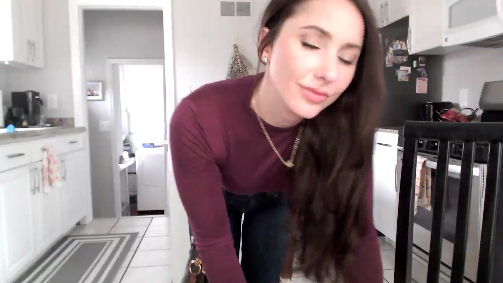 Gallery image thumbnail from Lust_4_Life's myfreecams stream on, 09/16/2023, 22:20 image 18 of 20