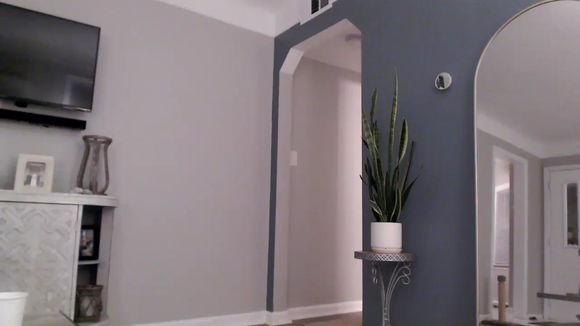 Gallery image thumbnail from Lust_4_Life's myfreecams stream on, 09/17/2023, 02:56 image 13 of 20