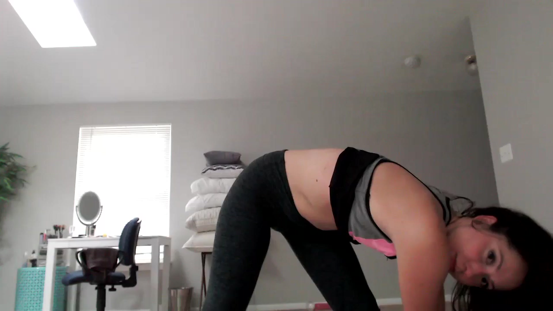 Gallery image thumbnail from Lust_4_Life's myfreecams stream on, 09/19/2023, 23:11 image 1 of 20