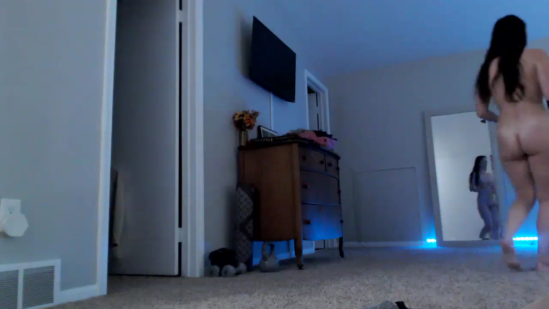 Gallery image thumbnail from Lust_4_Life's myfreecams stream on, 09/24/2023, 01:41 image 2 of 20