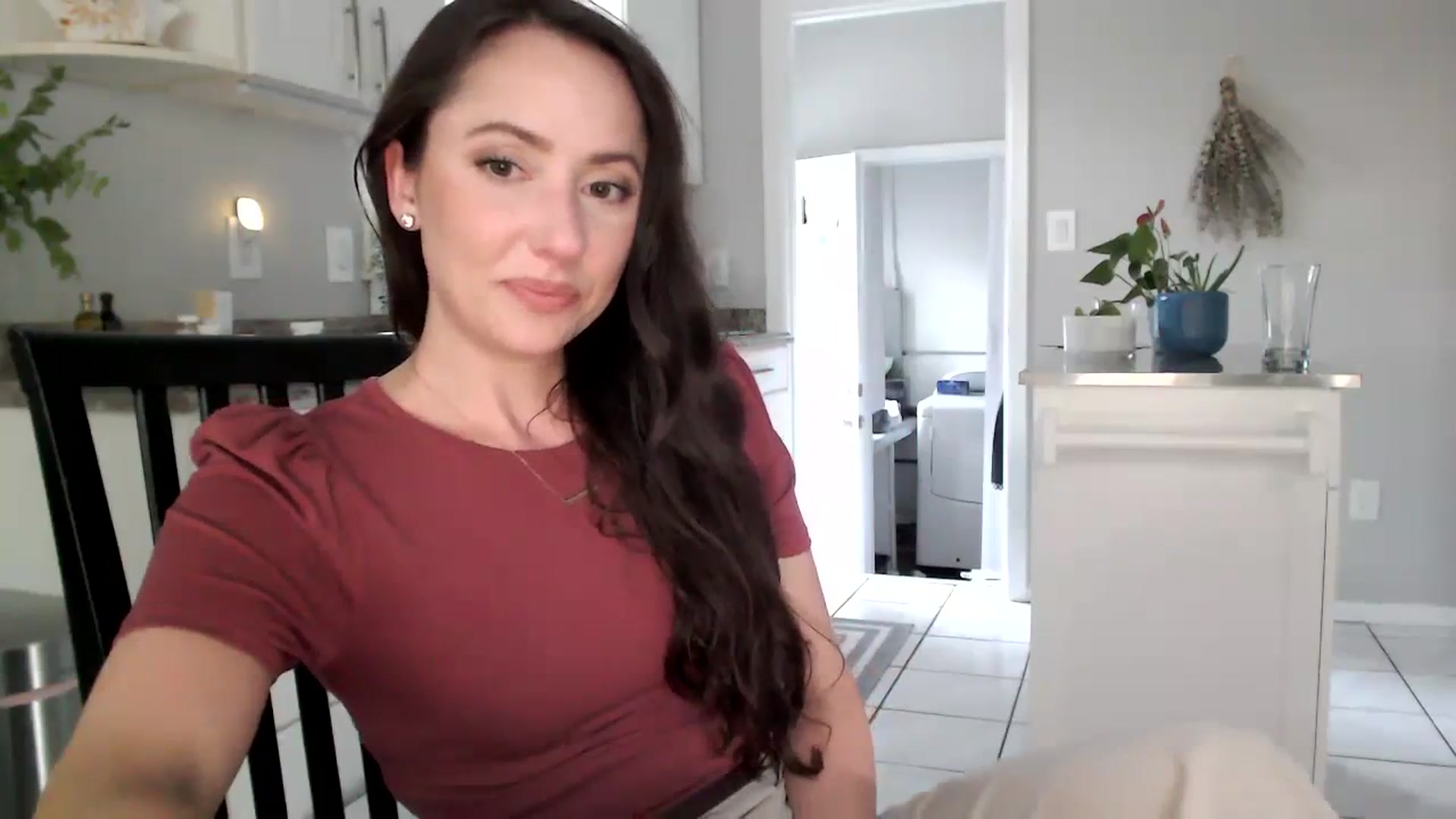 Gallery image thumbnail from Lust_4_Life's myfreecams stream on, 10/03/2023, 23:21 image 8 of 20