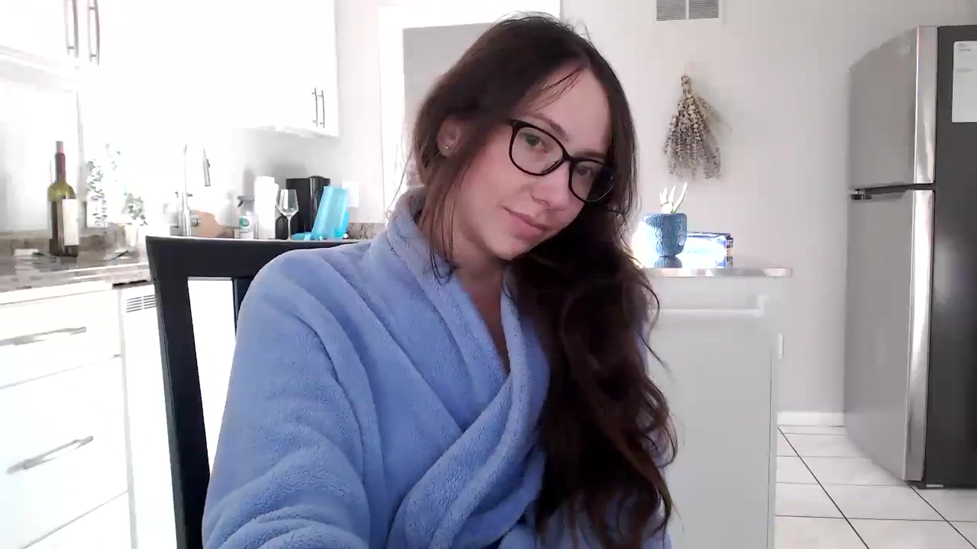 Gallery image thumbnail from Lust_4_Life's myfreecams stream on, 10/08/2023, 13:28 image 14 of 20