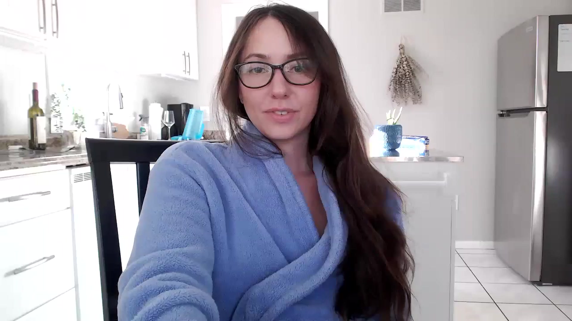 Gallery image thumbnail from Lust_4_Life's myfreecams stream on, 10/08/2023, 13:28 image 13 of 20