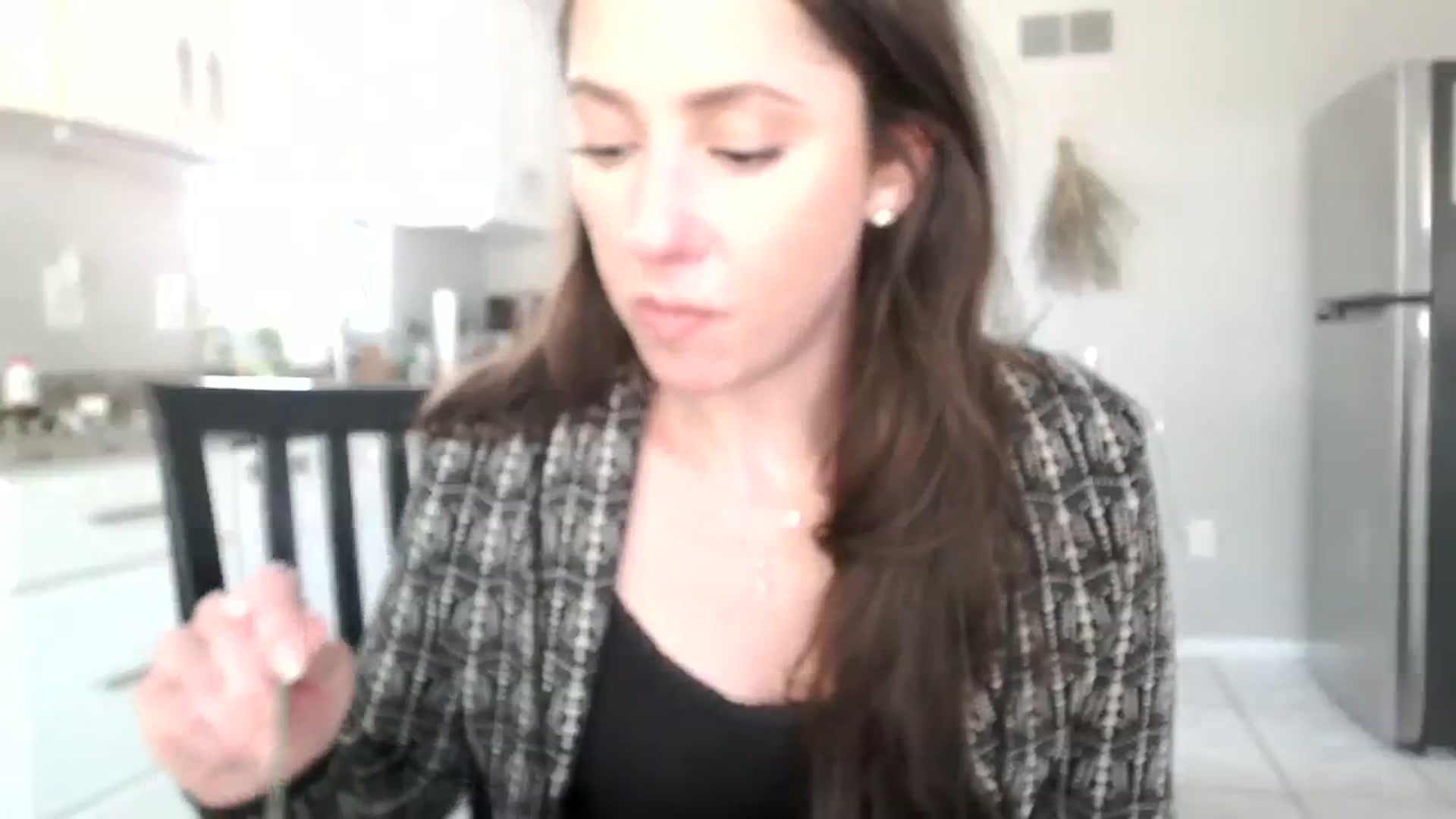 Gallery image thumbnail from Lust_4_Life's myfreecams stream on, 10/12/2023, 17:37 image 15 of 20