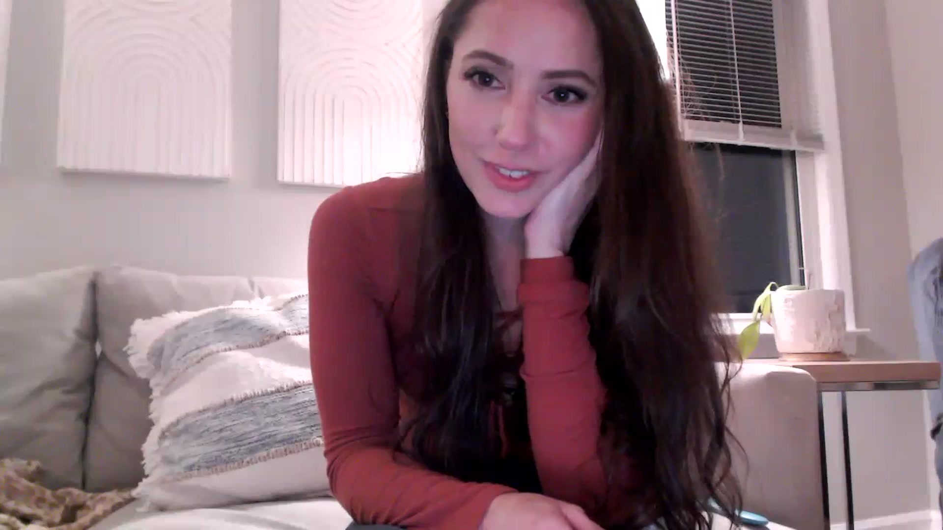 Gallery image thumbnail from Lust_4_Life's myfreecams stream on, 10/15/2023, 03:51 image 12 of 20