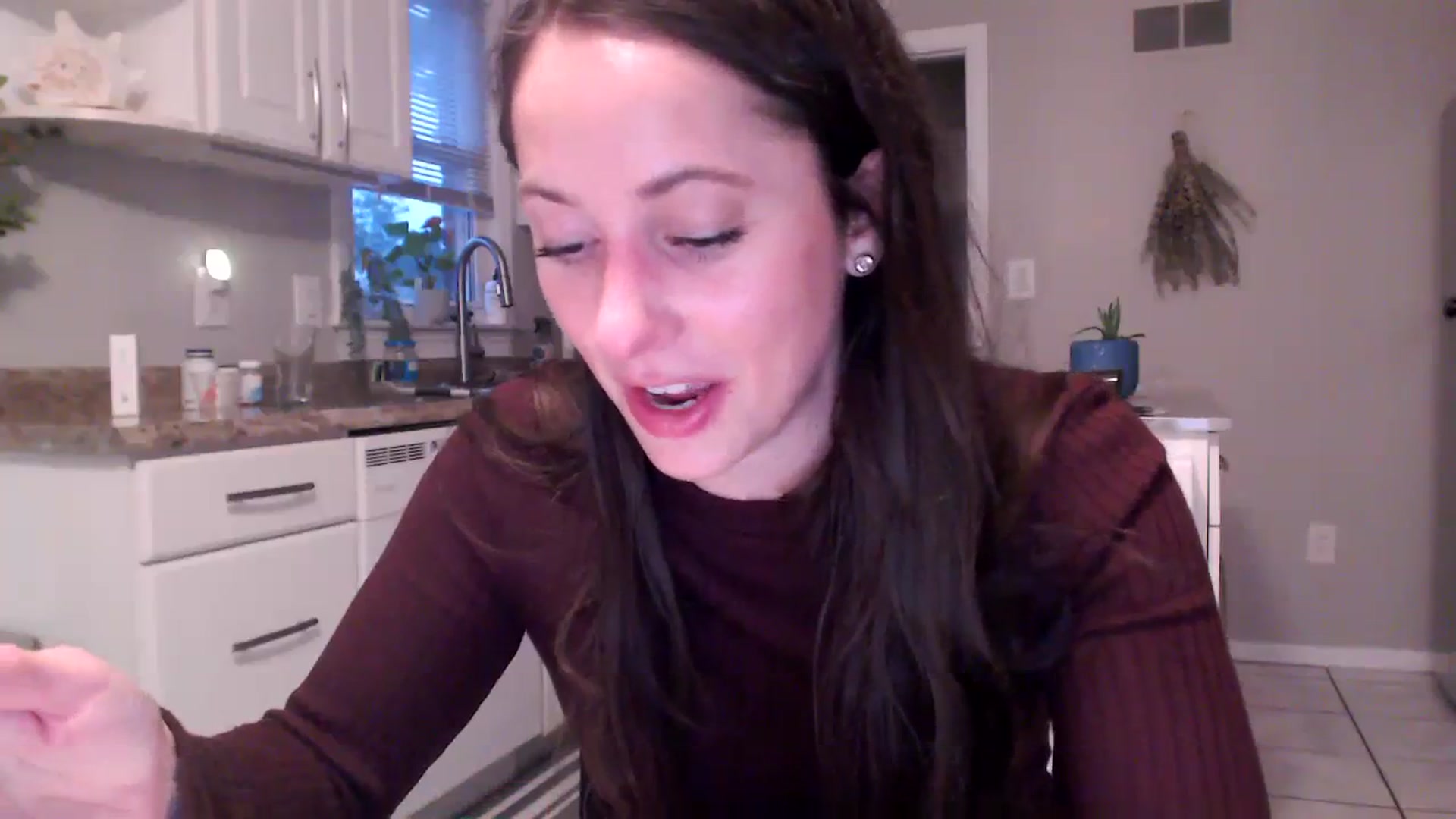 Gallery image thumbnail from Lust_4_Life's myfreecams stream on, 10/17/2023, 22:47 image 19 of 20