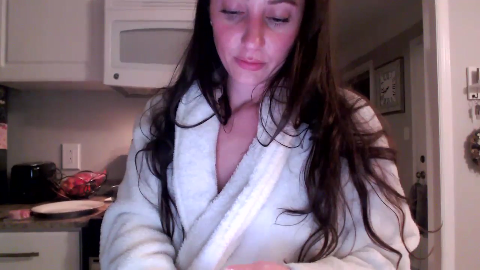 Gallery image thumbnail from Lust_4_Life's myfreecams stream on, 10/19/2023, 24:00 image 2 of 20