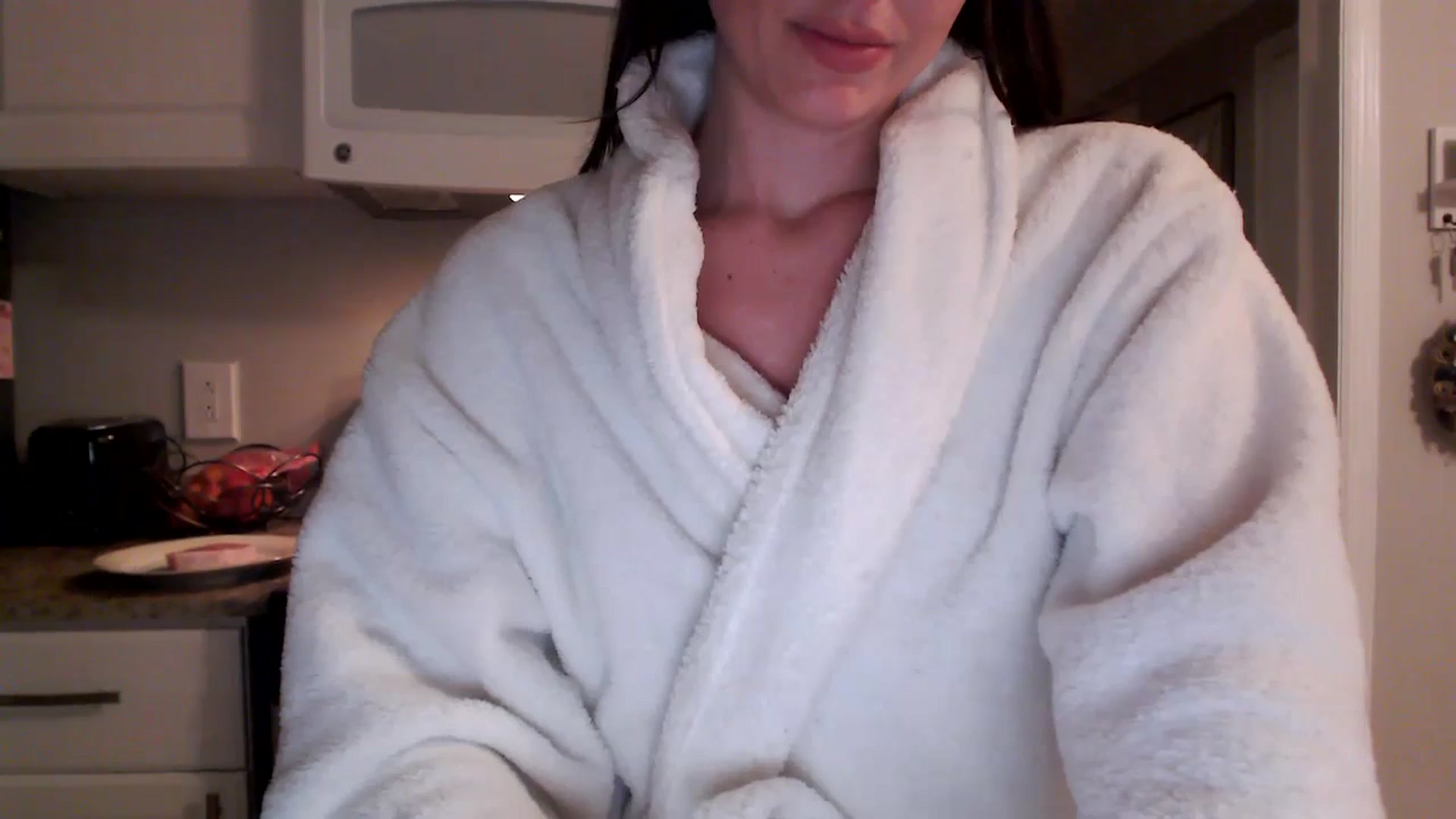 Gallery image thumbnail from Lust_4_Life's myfreecams stream on, 10/19/2023, 24:00 image 14 of 20