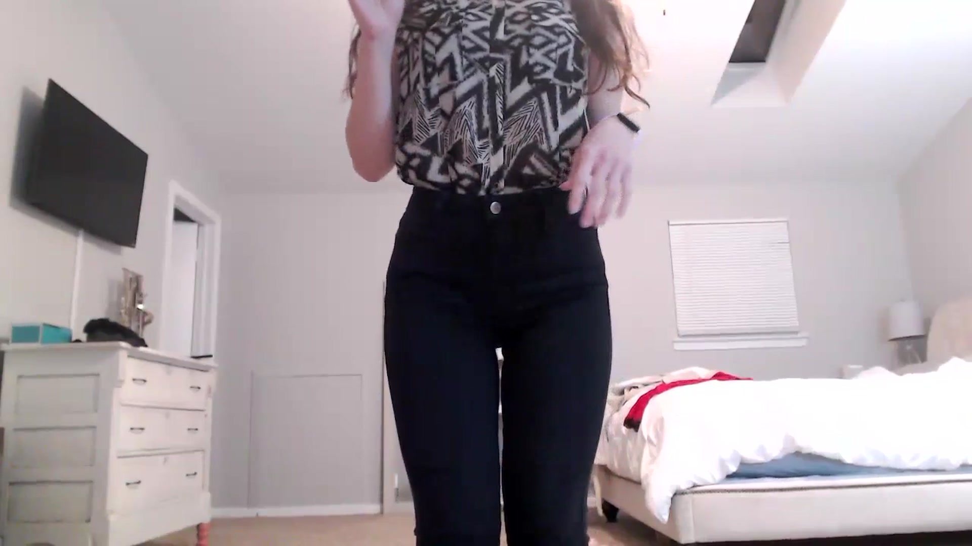 Gallery image thumbnail from Lust_4_Life's myfreecams stream on, 10/20/2023, 23:29 image 14 of 20