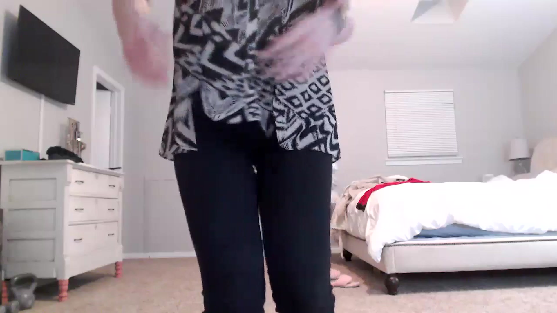 Gallery image thumbnail from Lust_4_Life's myfreecams stream on, 10/20/2023, 23:29 image 10 of 20