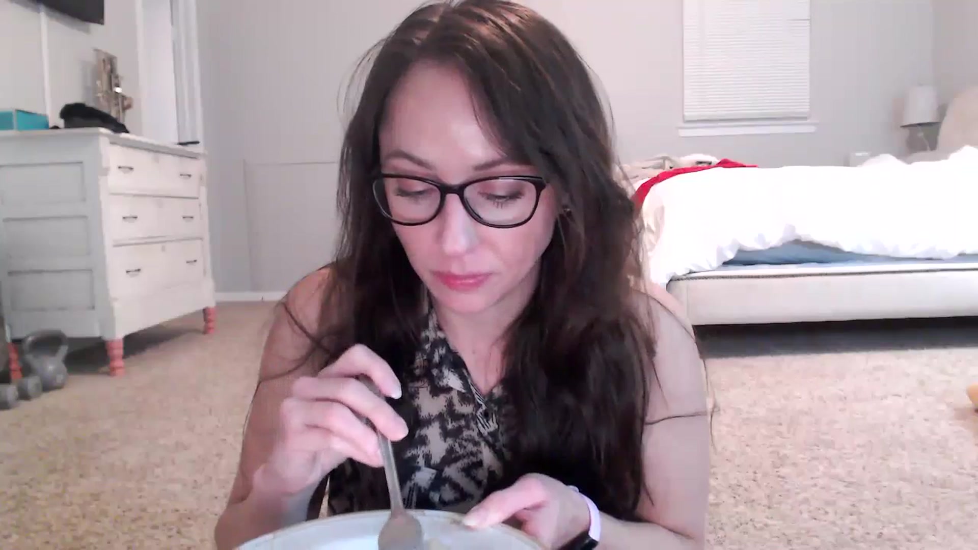 Gallery image thumbnail from Lust_4_Life's myfreecams stream on, 10/20/2023, 23:29 image 8 of 20