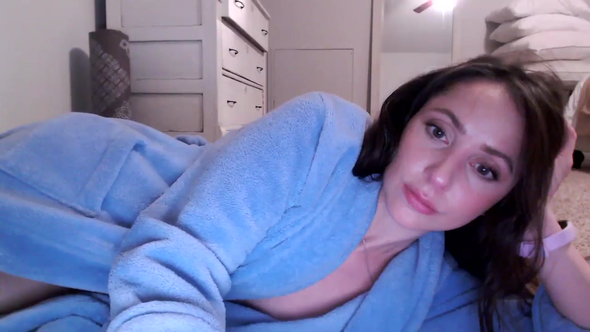 Gallery image thumbnail from Lust_4_Life's myfreecams stream on, 10/23/2023, 23:10 image 4 of 20