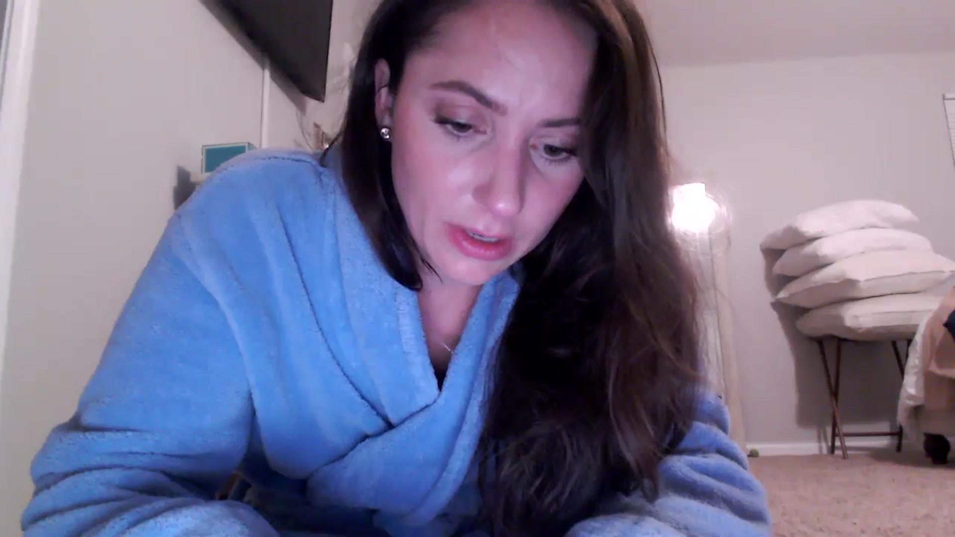 Gallery image thumbnail from Lust_4_Life's myfreecams stream on, 10/23/2023, 23:10 image 15 of 20