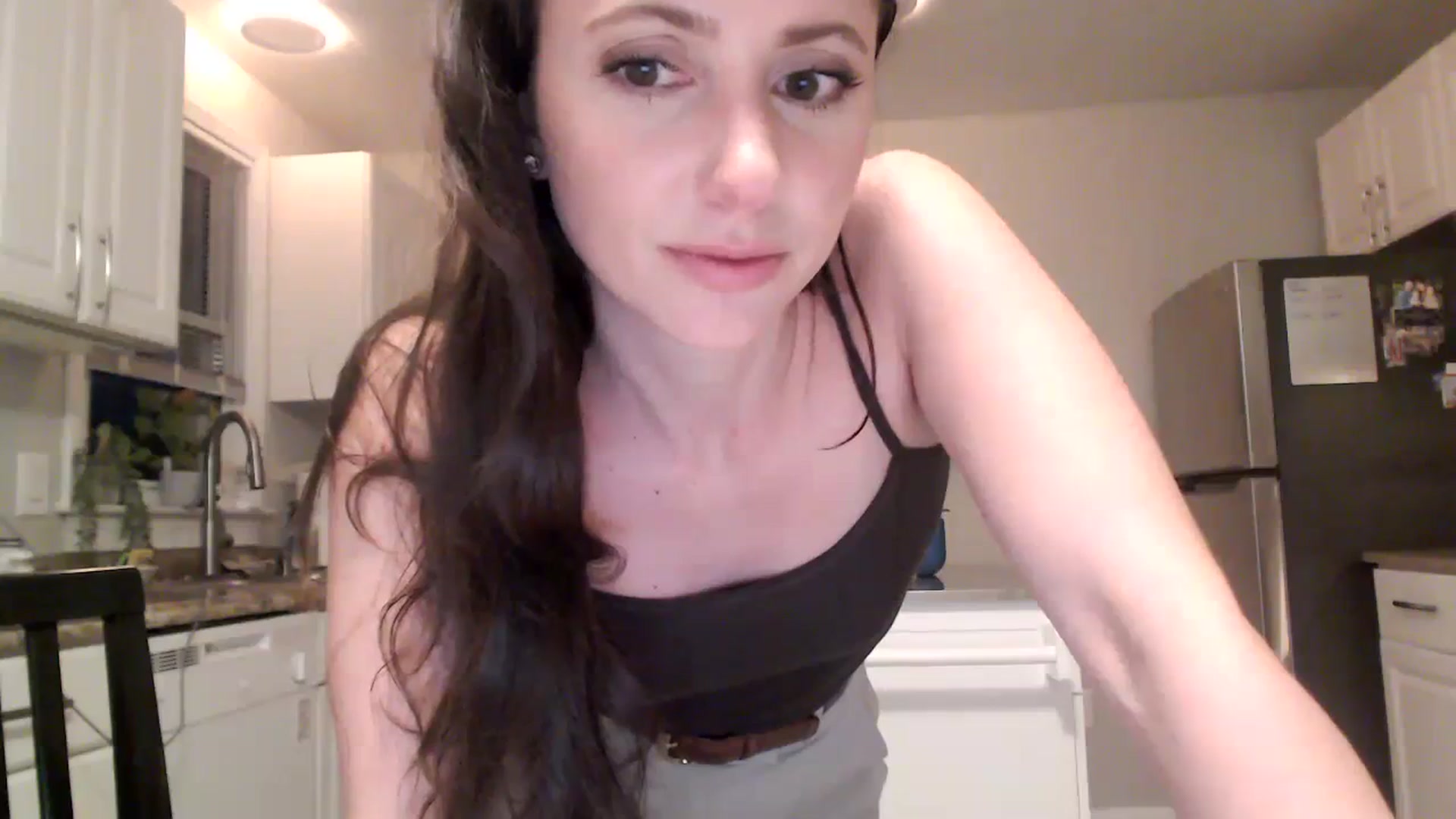 Gallery image thumbnail from Lust_4_Life's myfreecams stream on, 10/24/2023, 23:58 image 9 of 20