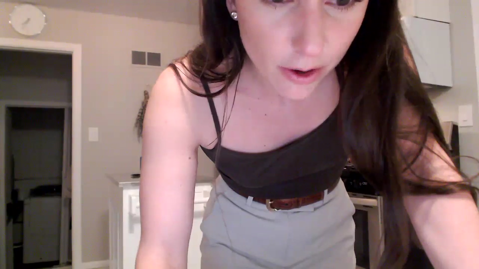 Gallery image thumbnail from Lust_4_Life's myfreecams stream on, 10/24/2023, 23:58 image 14 of 20