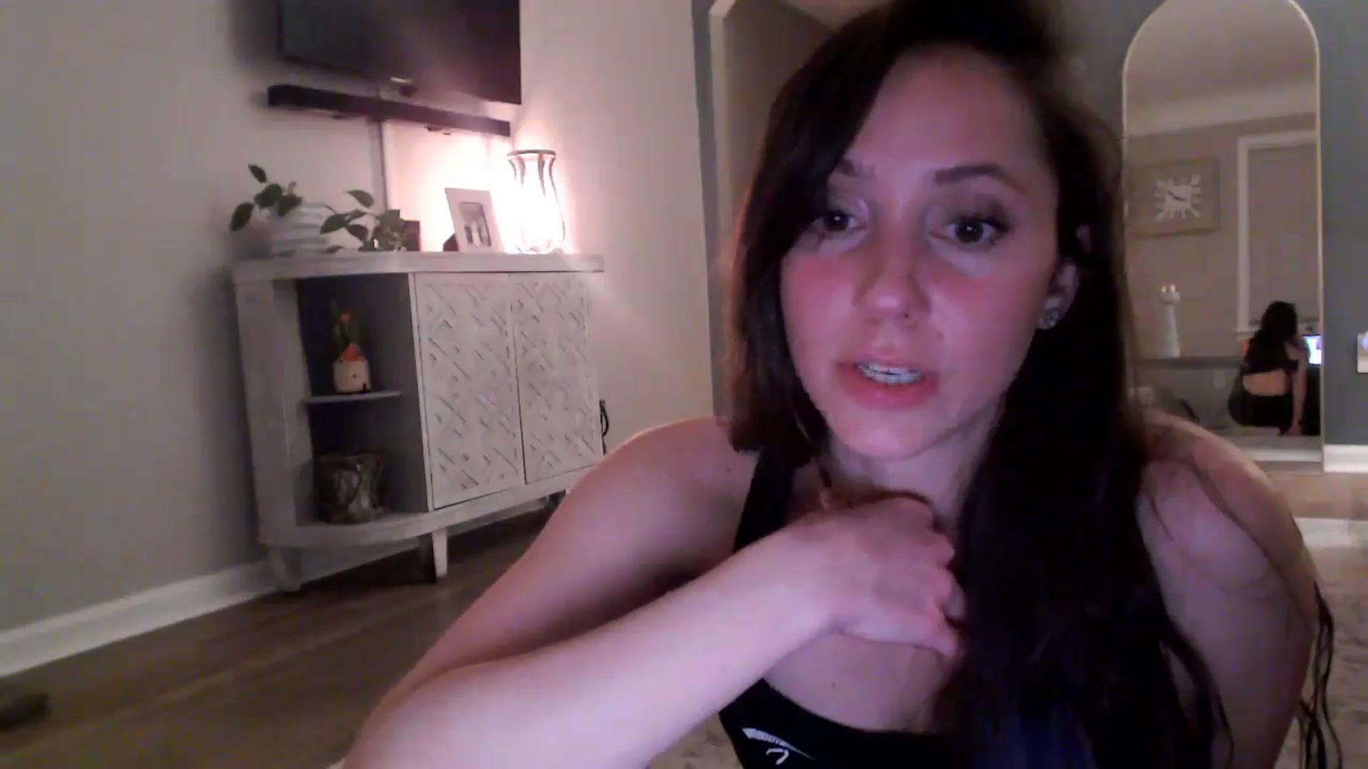 Gallery image thumbnail from Lust_4_Life's myfreecams stream on, 10/28/2023, 01:33 image 3 of 20